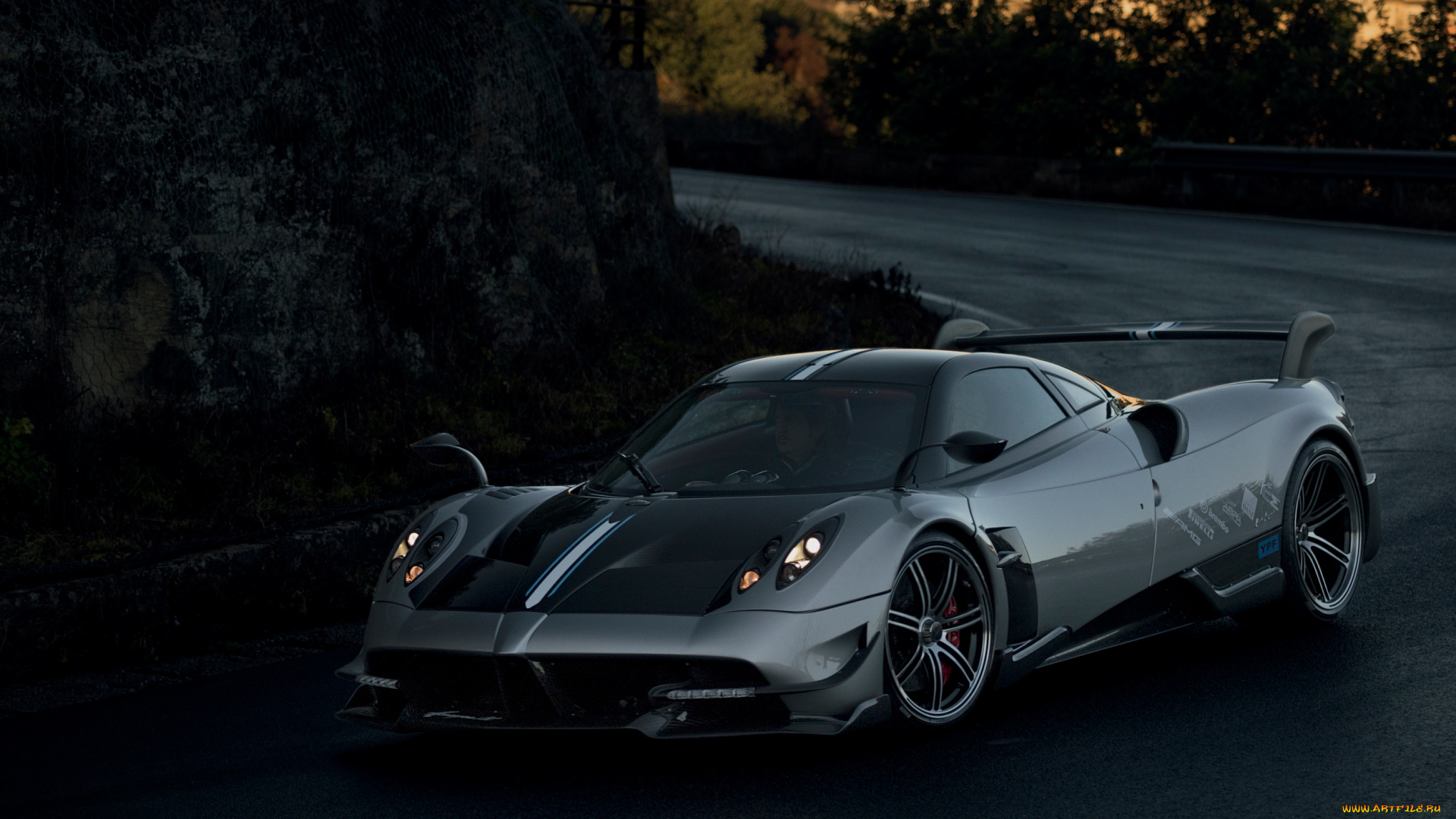 автомобили, pagani