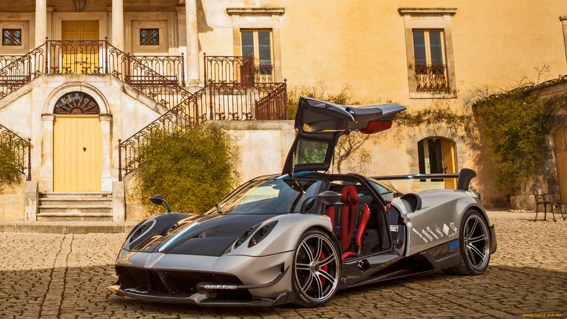 автомобили, pagani