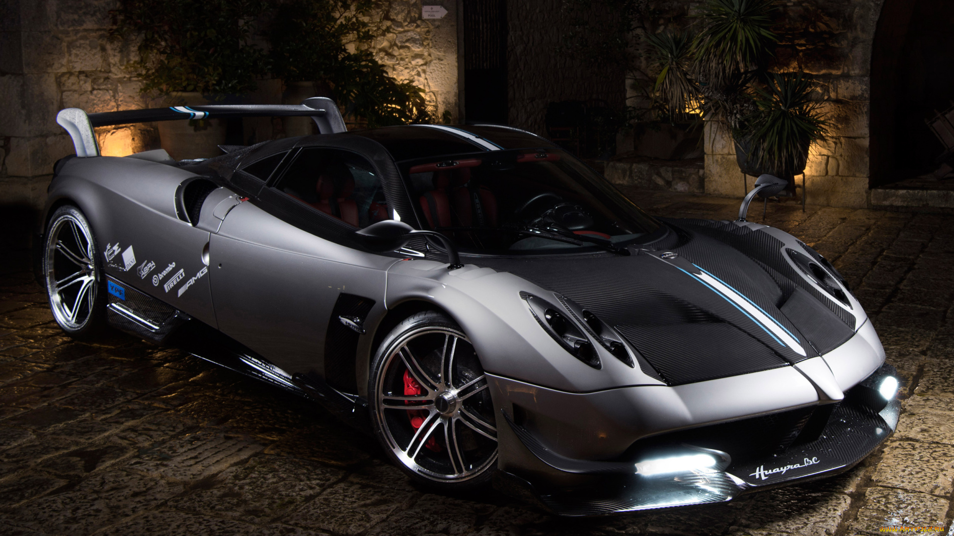 автомобили, pagani