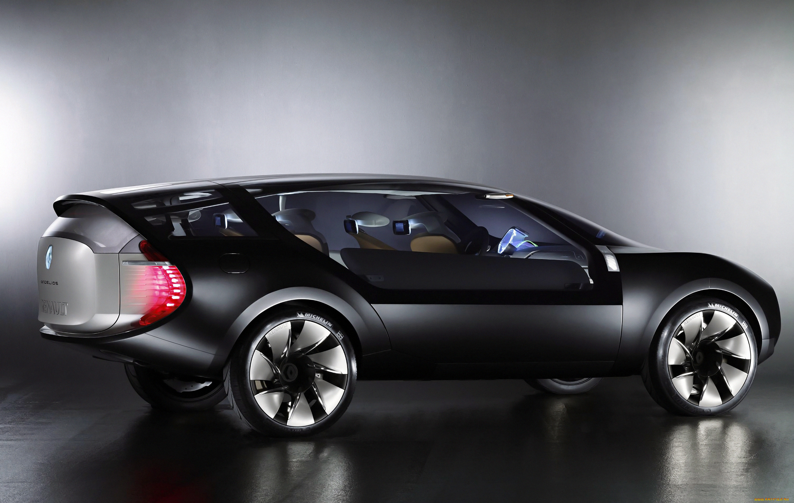 автомобили, renault