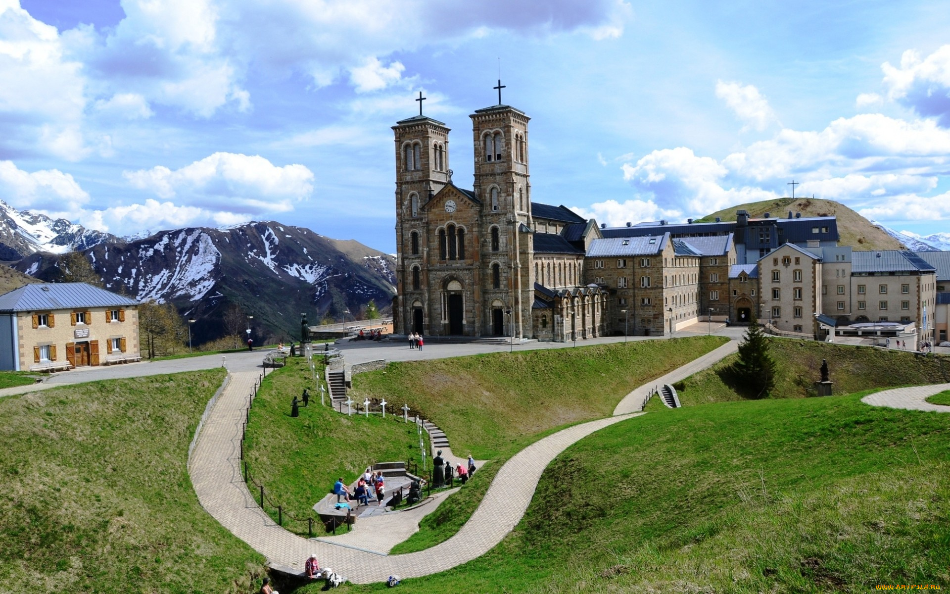 города, католические, соборы, костелы, аббатства, костел, горы, монастырь