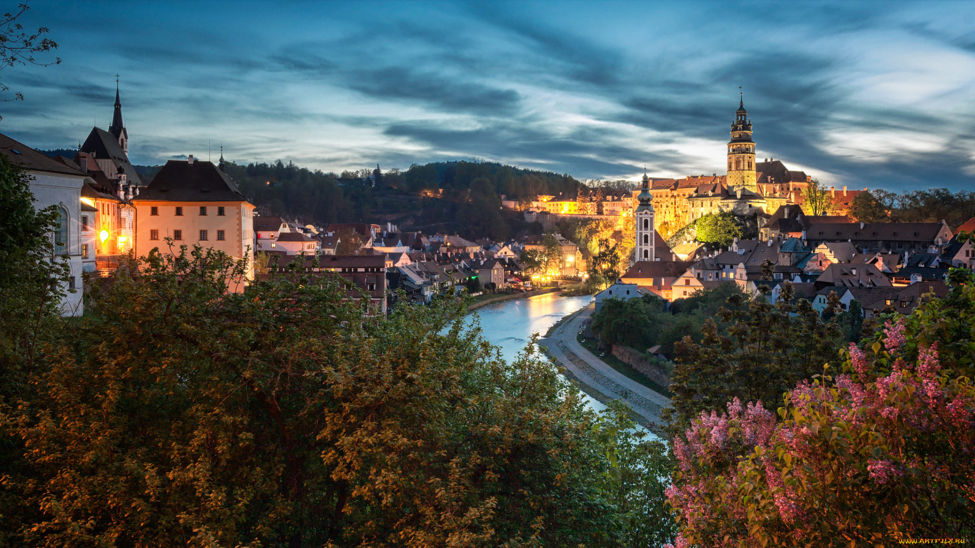 города, Чески-крумлов, , Чехия, Чески-крумлов, город, река, огни, вечер, весна