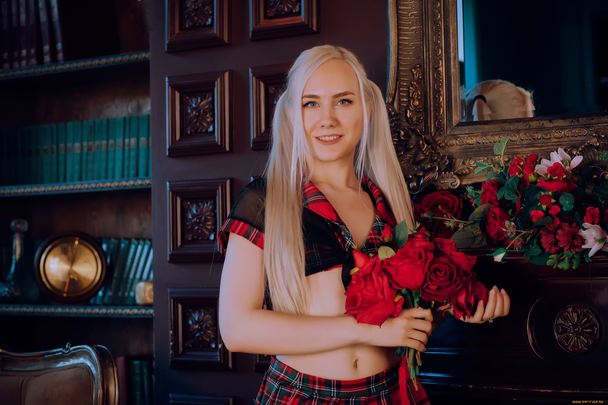 бестия, девушки, -, блондинки, , светловолосые, девушка, женщина, блондинка, светловолосая, сексуальная, модель, звезда, позирует, разная, обувь, верхняя, стильная, одежда, нижнее, эротическое, бельё, трусы, лифчик, колготки, чулки, аксессуары, макияж, и, множество, элементов, на, фотографии