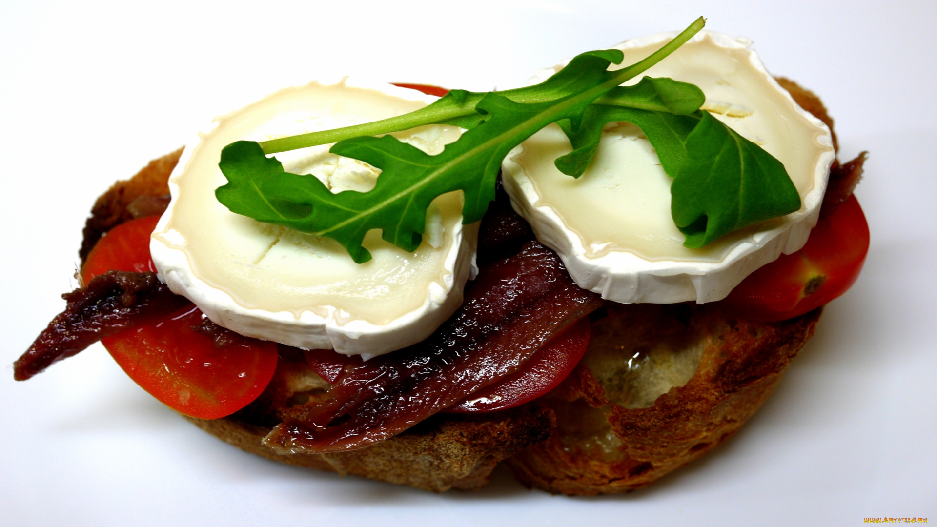 еда, бутерброды, гамбургеры, канапе, гренка, сыр, камамбер, руккола, анчоусы, помидоры