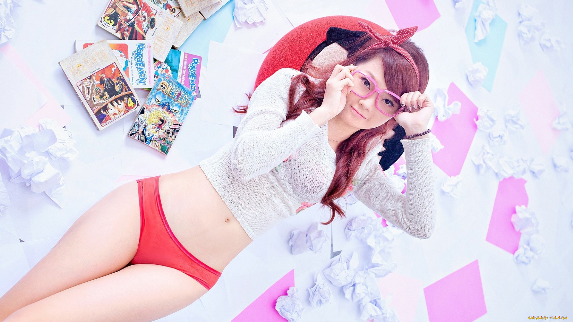 девушки, -unsort, , азиатки, журналы, бумажки, свитер, очки, улыбка, трусики