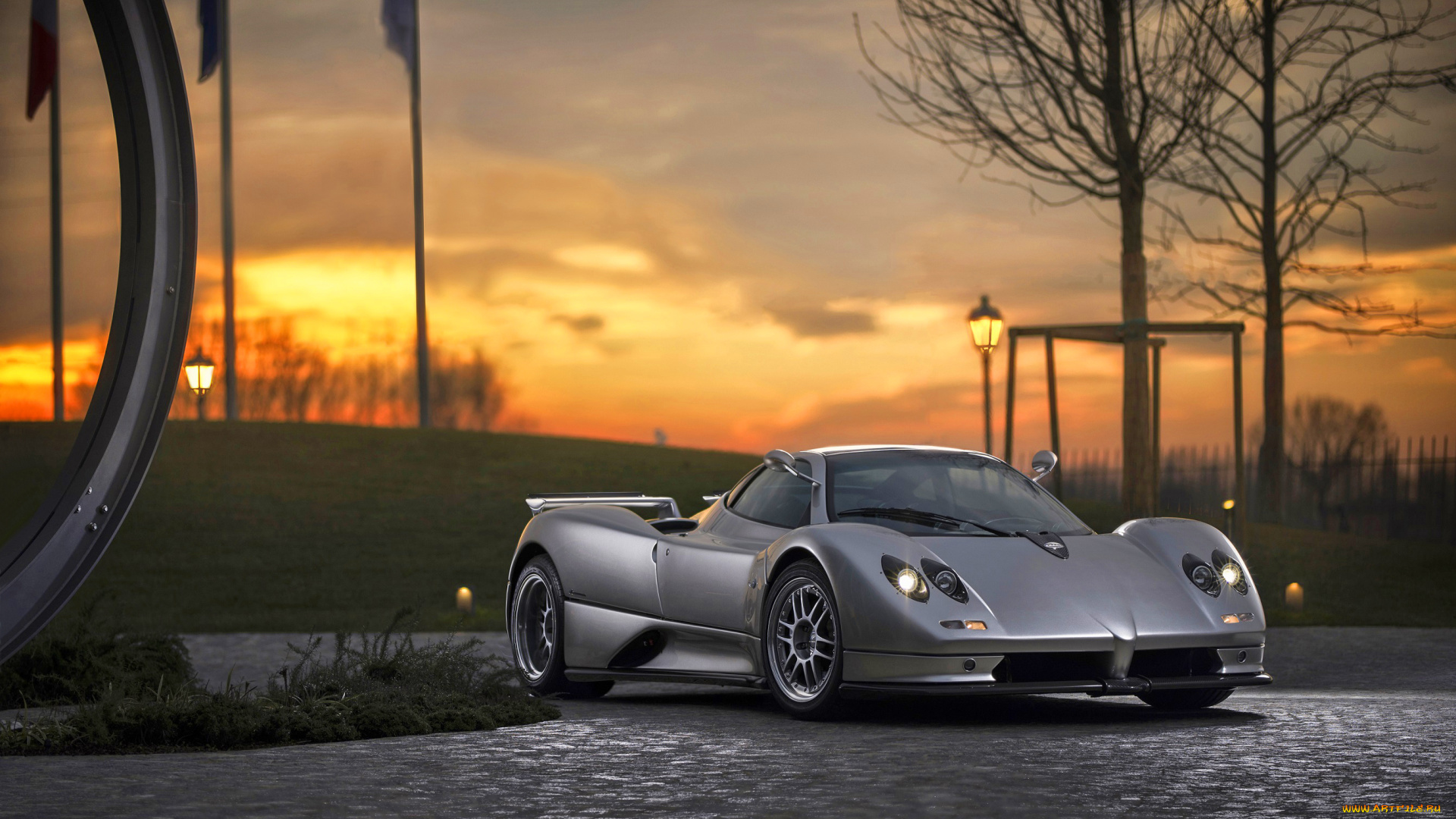 автомобили, pagani