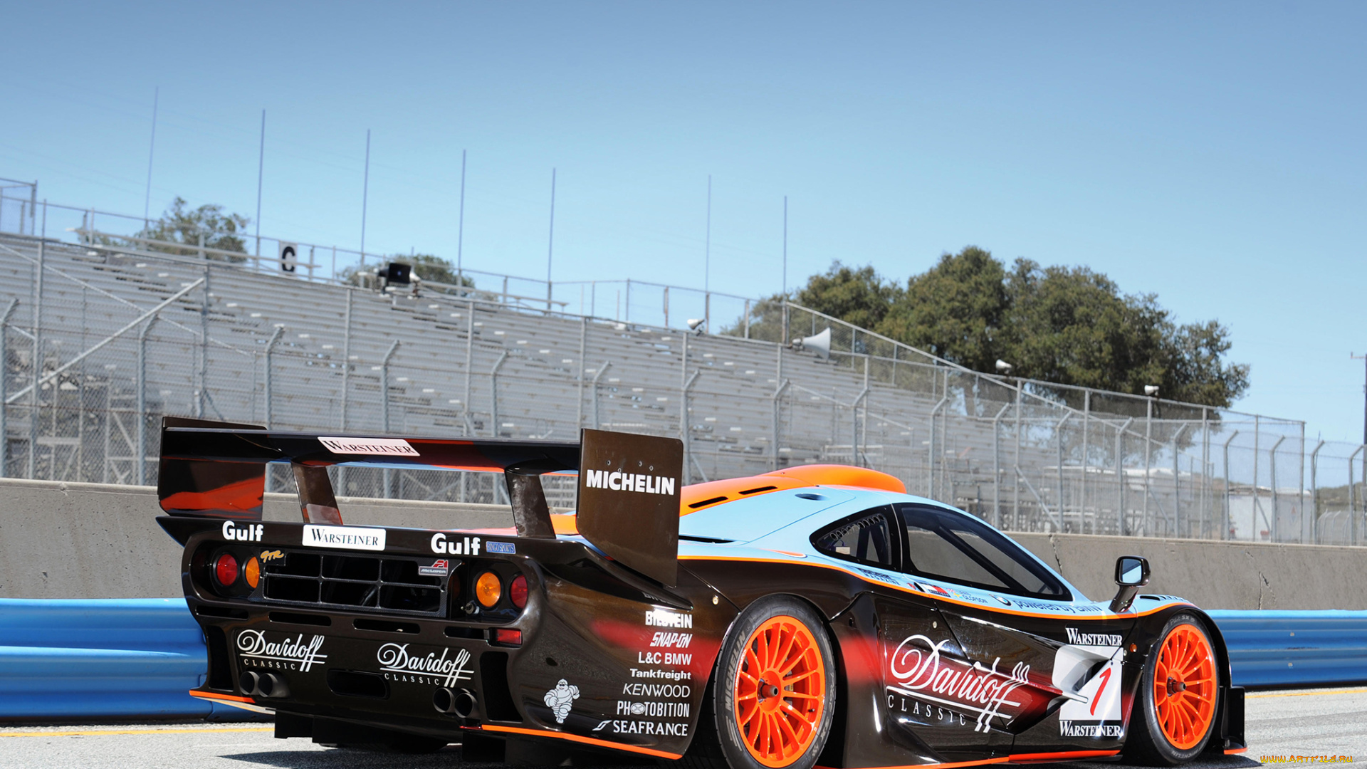 автомобили, mclaren