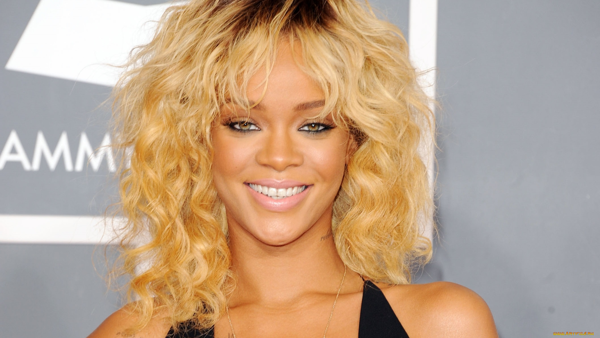 rihanna, музыка, автор, песен, продюсер, сша, певица, дэнсхолл, r, n, b, актриса, филантроп, регги