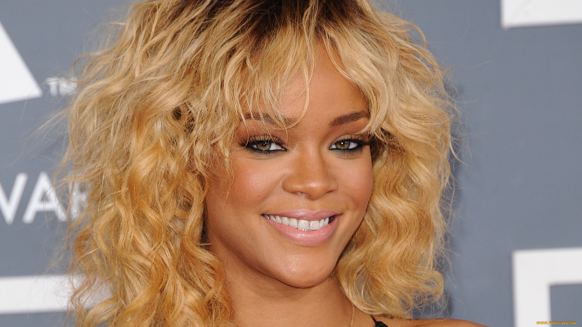 rihanna, музыка, певица, продюсер, автор, песен, филантроп, актриса, r, n, b, дэнсхолл, регги, сша