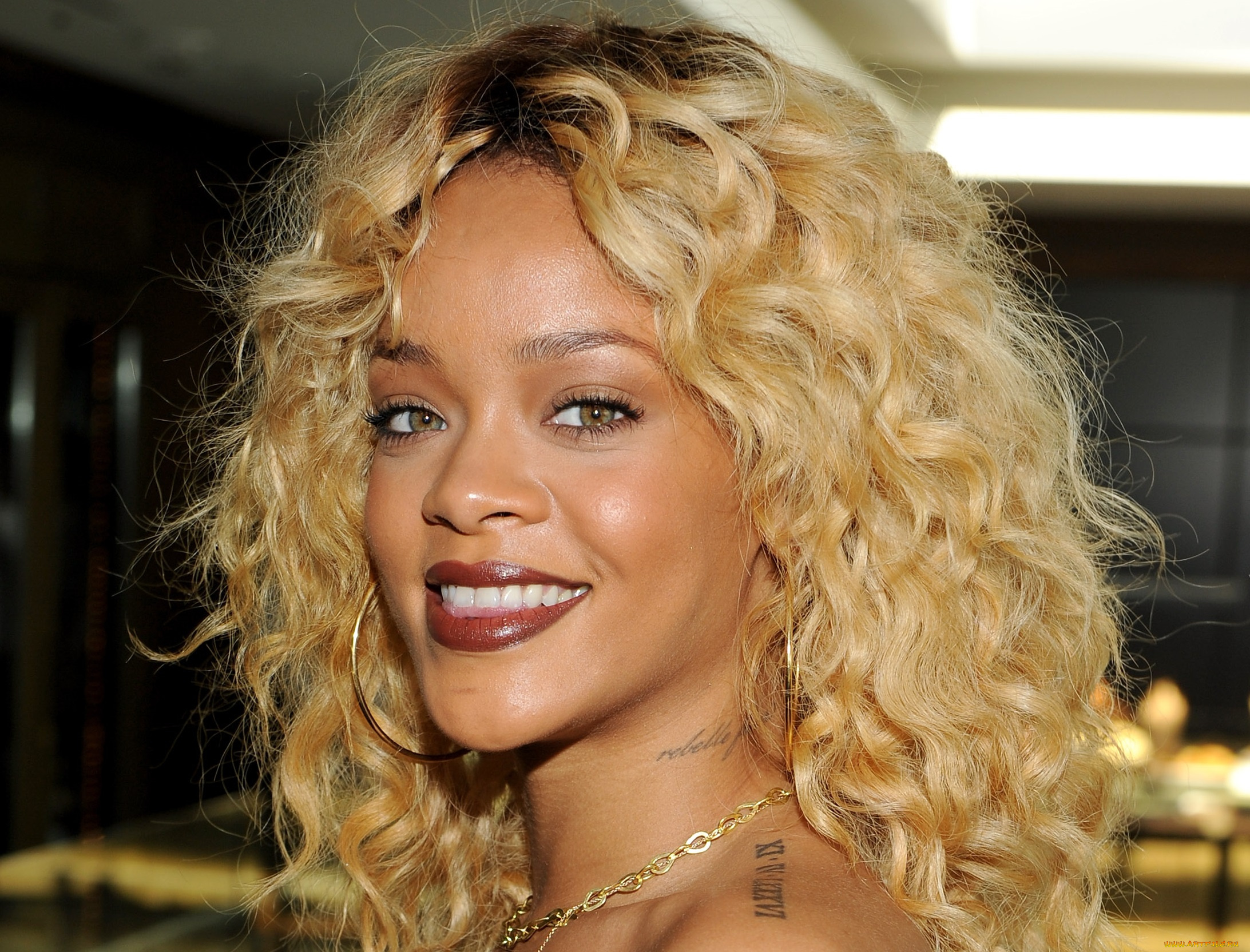 rihanna, музыка, сша, r, n, b, актриса, филантроп, продюсер, регги, автор, песен, певица, дэнсхолл