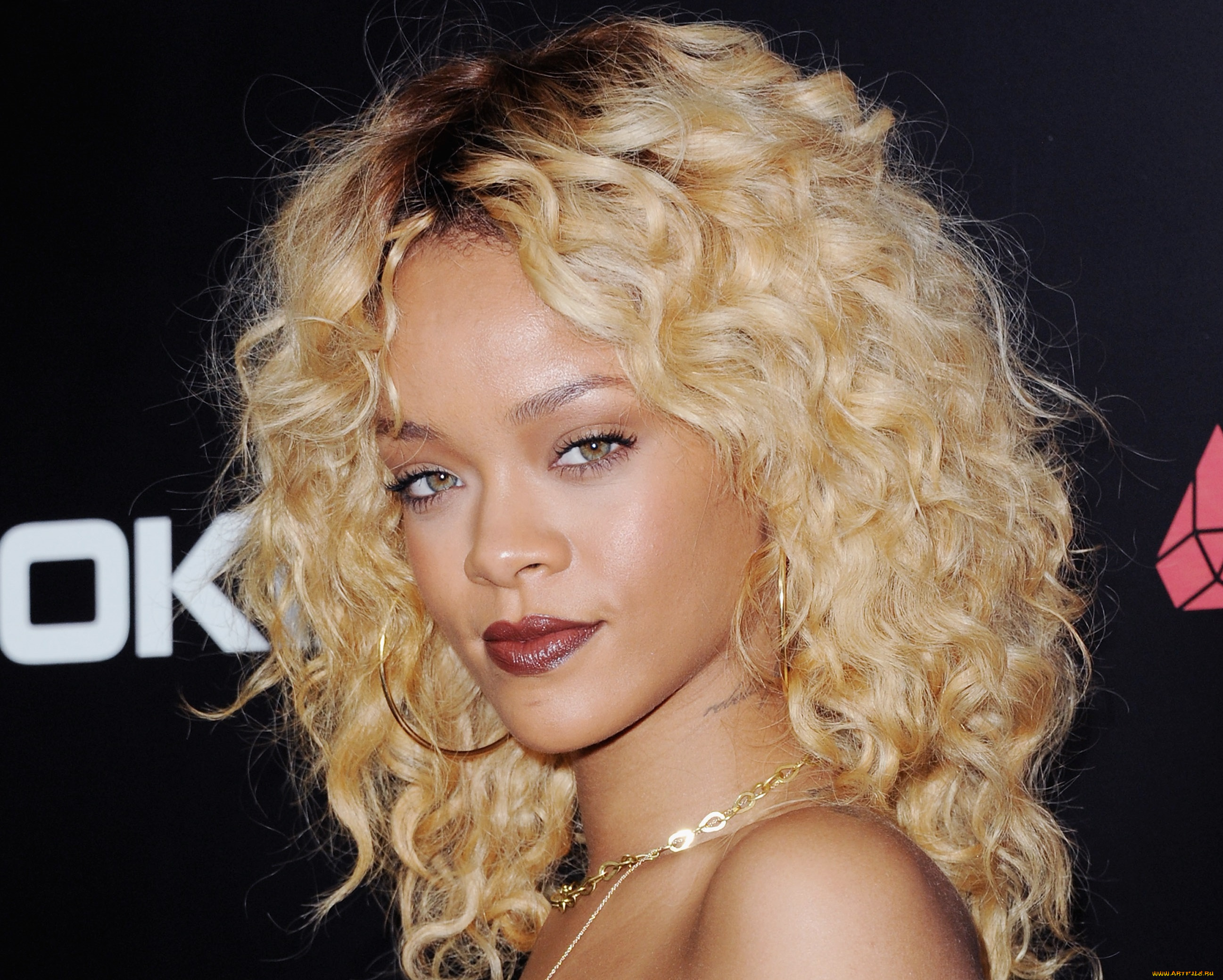 rihanna, музыка, актриса, продюсер, автор, песен, певица, сша, филантроп, регги, r, n, b, дэнсхолл