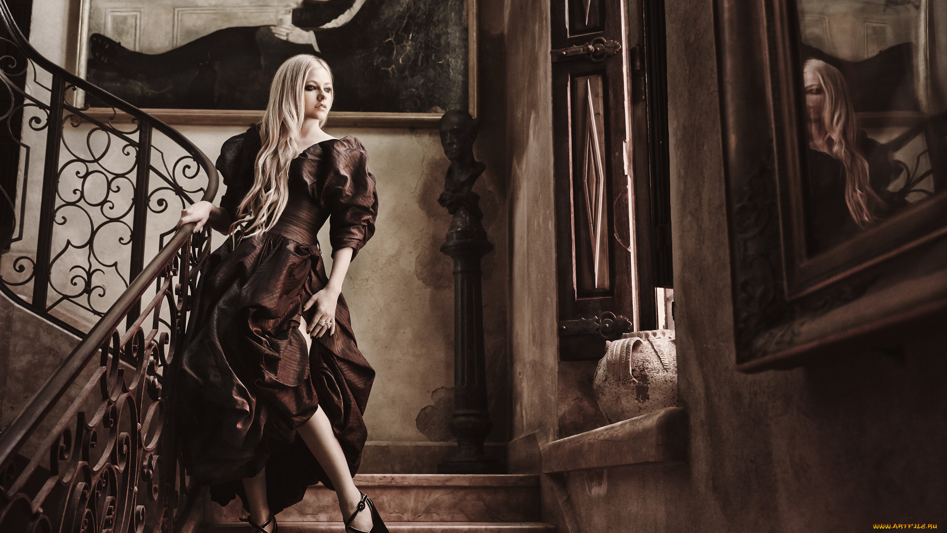 avril, lavigne, , glamour, 2018, музыка, голливуд, суперзвезда, американская, певеца, 2018, avril, lavigne, фотосессия, вечернее, платье, glamour