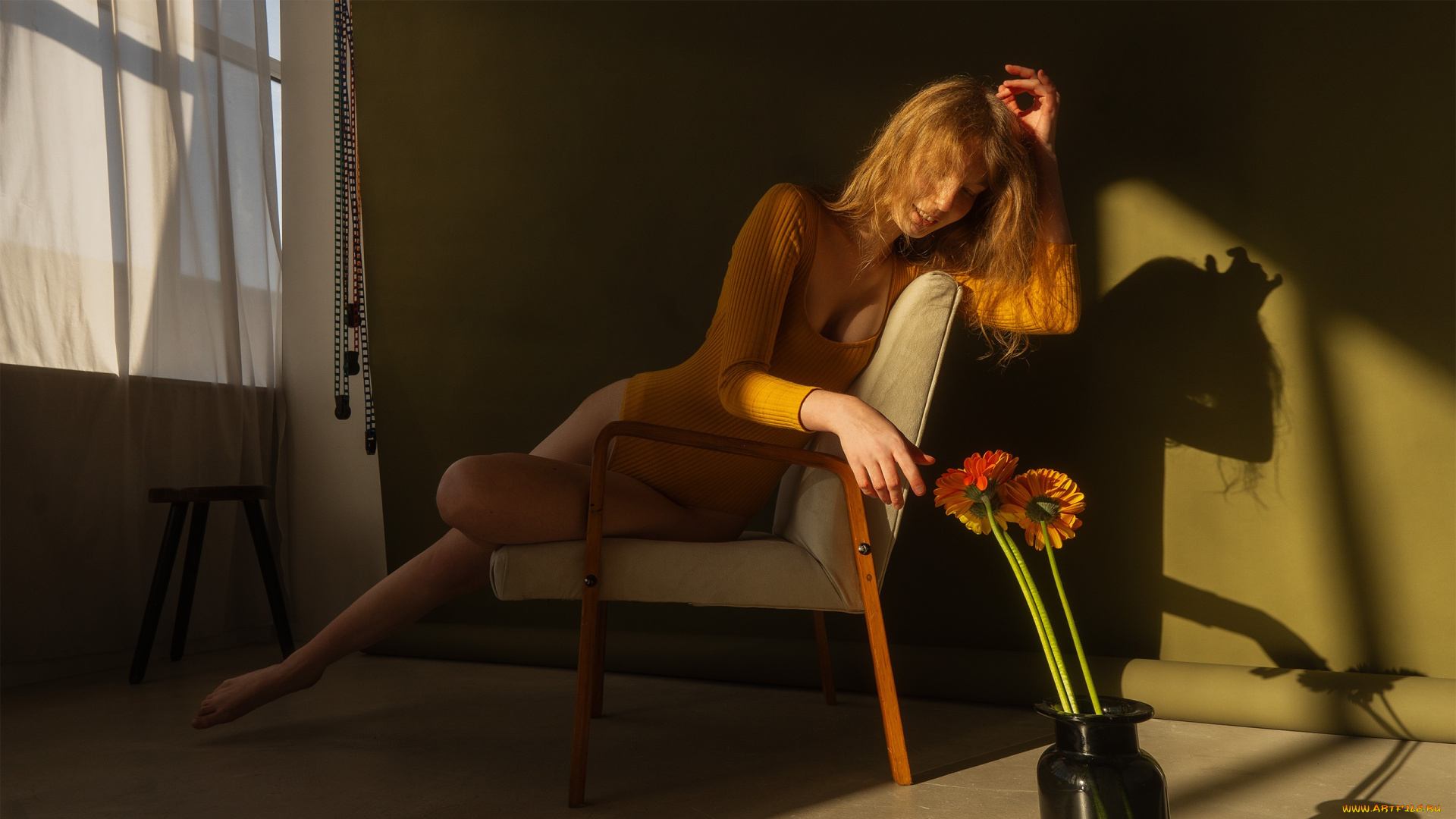 кристина, заурская, девушки, -, брюнетки, , шатенки, девушка, женщина, шатенка, темноволосая, сексуальная, модель, звезда, позирует, разная, обувь, верхняя, стильная, одежда, нижнее, эротическое, бельё, трусы, лифчик, колготки, чулки, аксессуары, макияж, и, множество, элементов, на, фотографии