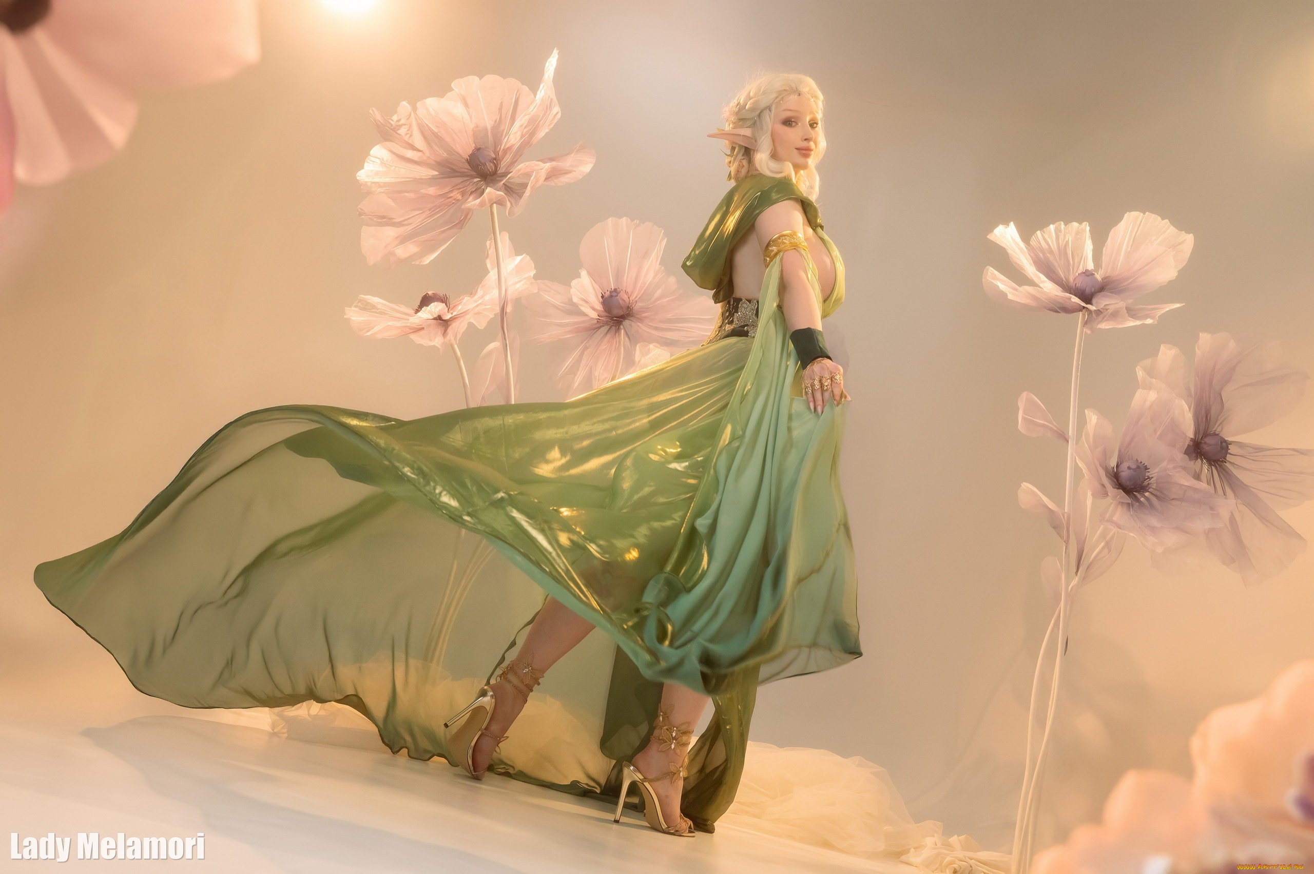 lady, melamori, девушки, мария, давыдова, , lady, melamory, девушка, женщина, блондинка, светловолосая, сексуальная, модель, звезда, позирует, разная, обувь, верхняя, стильная, одежда, нижнее, эротическое, бельё, трусы, лифчик, колготки, чулки, аксессуары, макияж, и, множество, элементов, на, фотографии