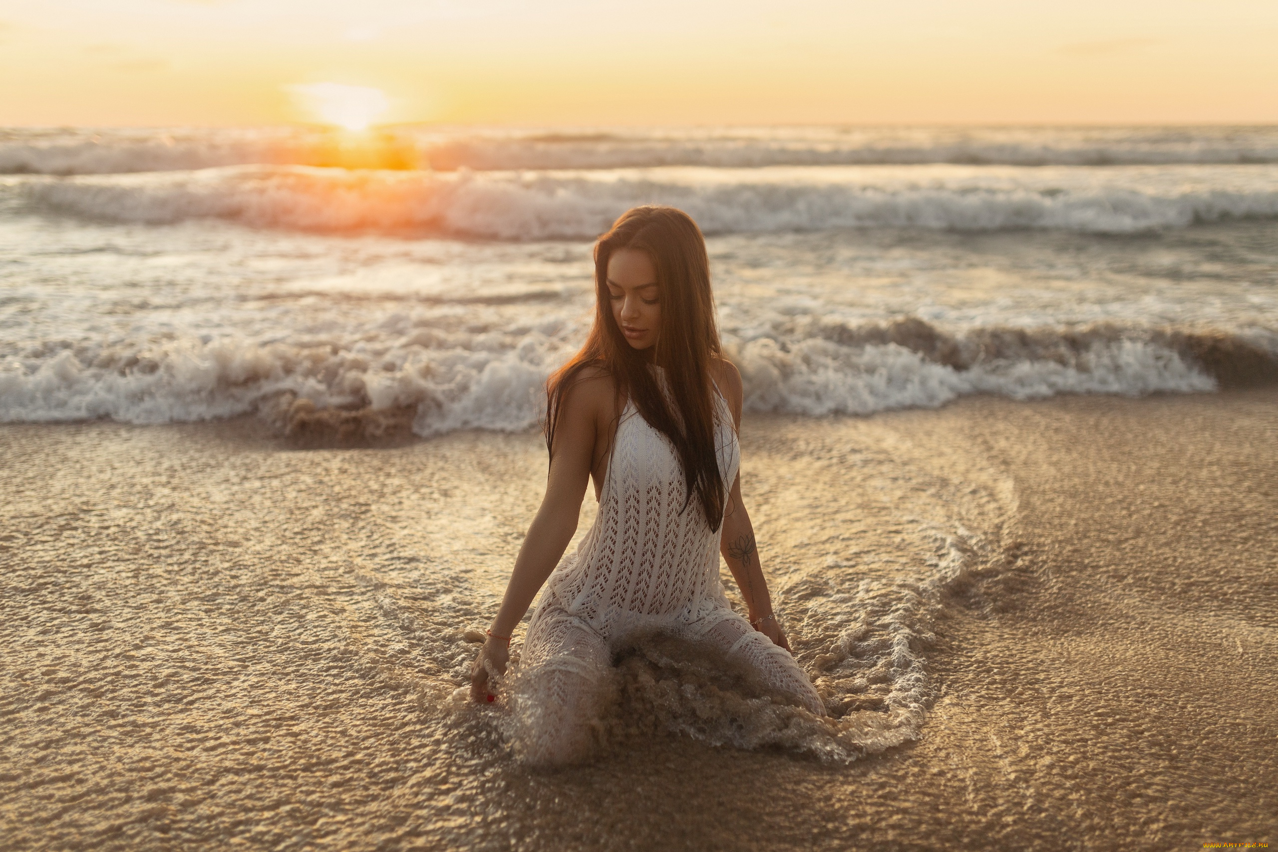 сексуальная, девушка, девушки, -, брюнетки, , шатенки, девушка, женщина, брюнетка, темноволосая, сексуальная, модель, звезда, позирует, разная, обувь, верхняя, стильная, одежда, нижнее, эротическое, бельё, трусы, лифчик, колготки, чулки, аксессуары, макияж, и, множество, элементов, на, фотографии