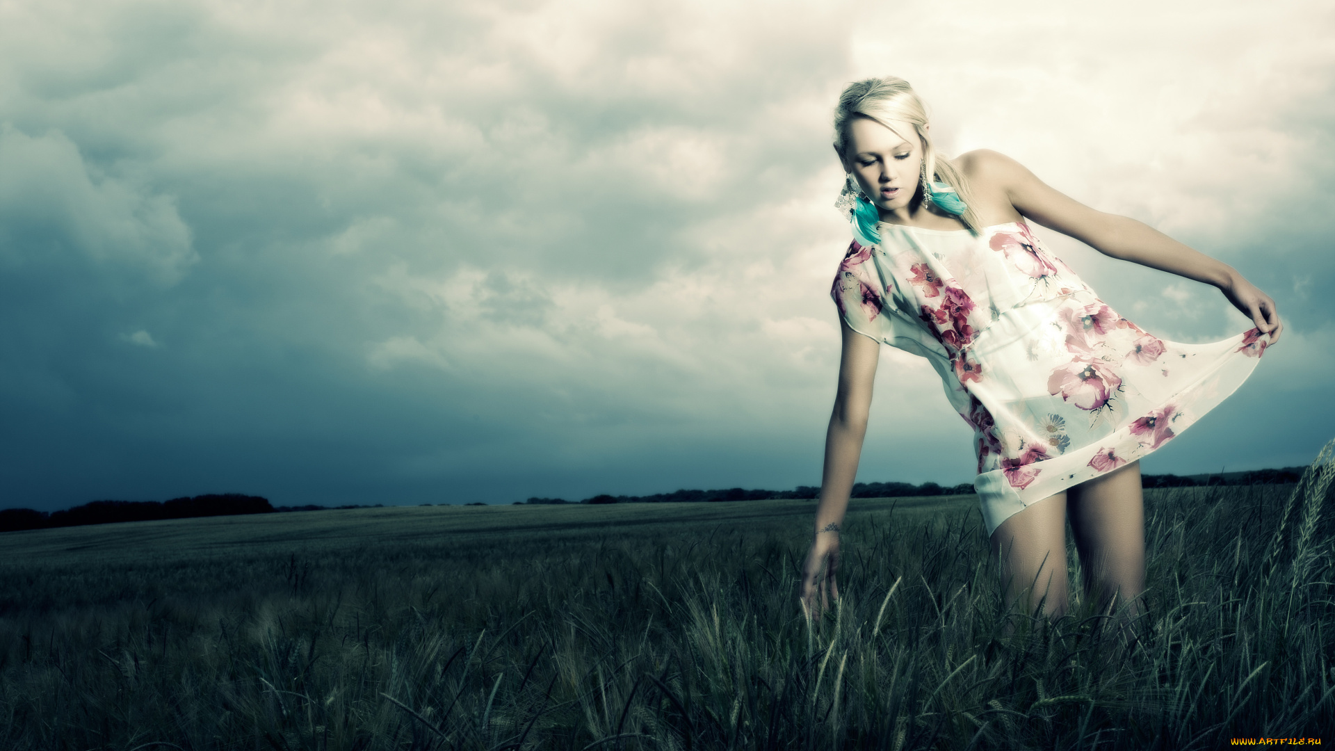 Siobhan, Walker, девушки, , , поле