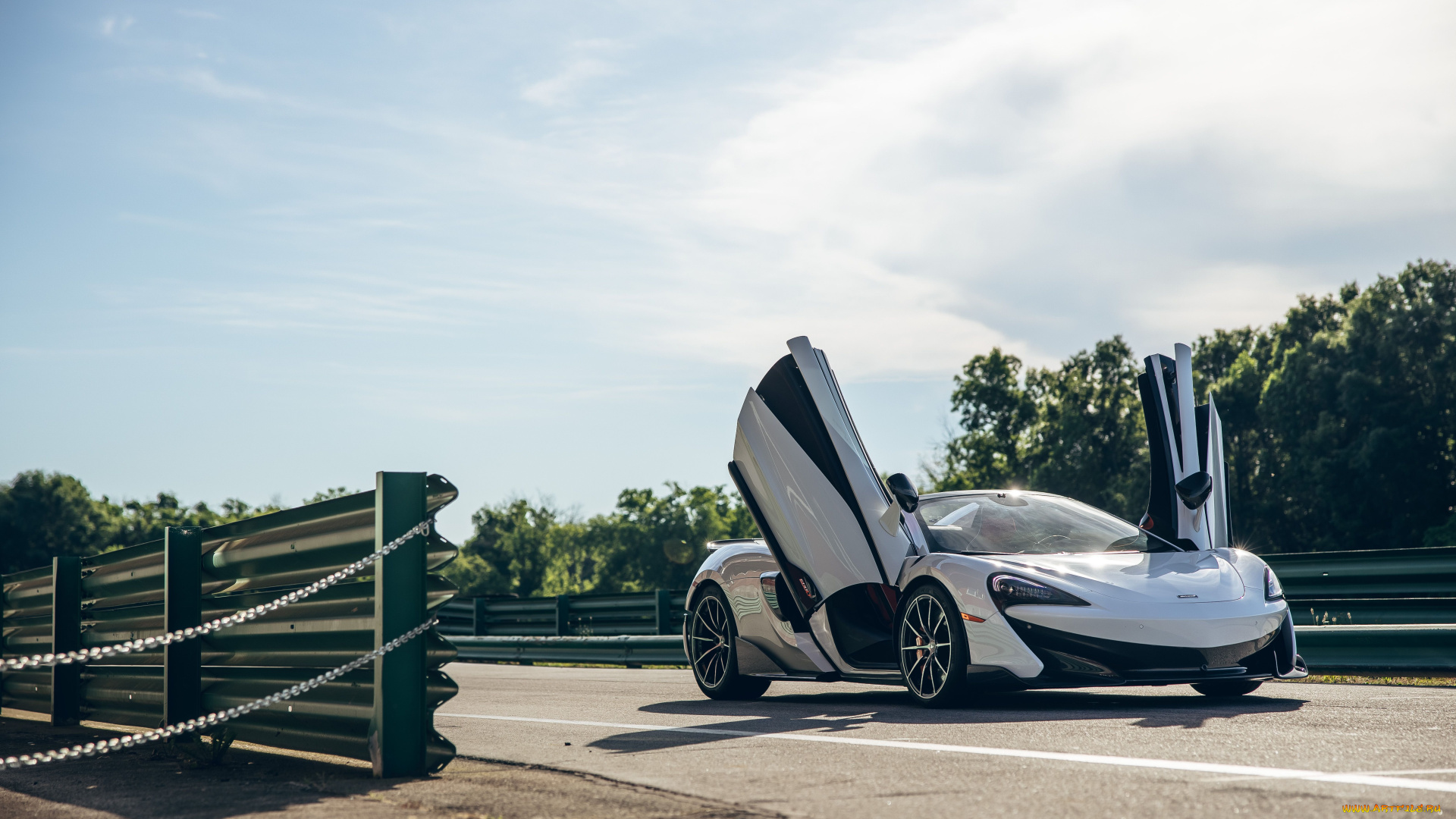 автомобили, mclaren