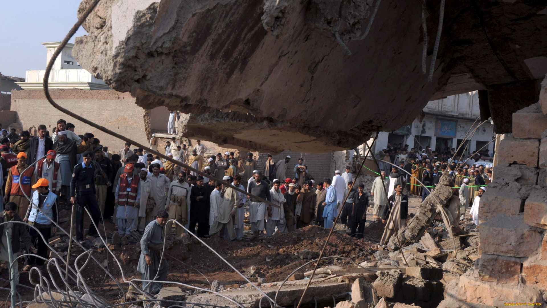 разное, развалины, руины, металлолом, камни, мусор, обрушение, катастрофа