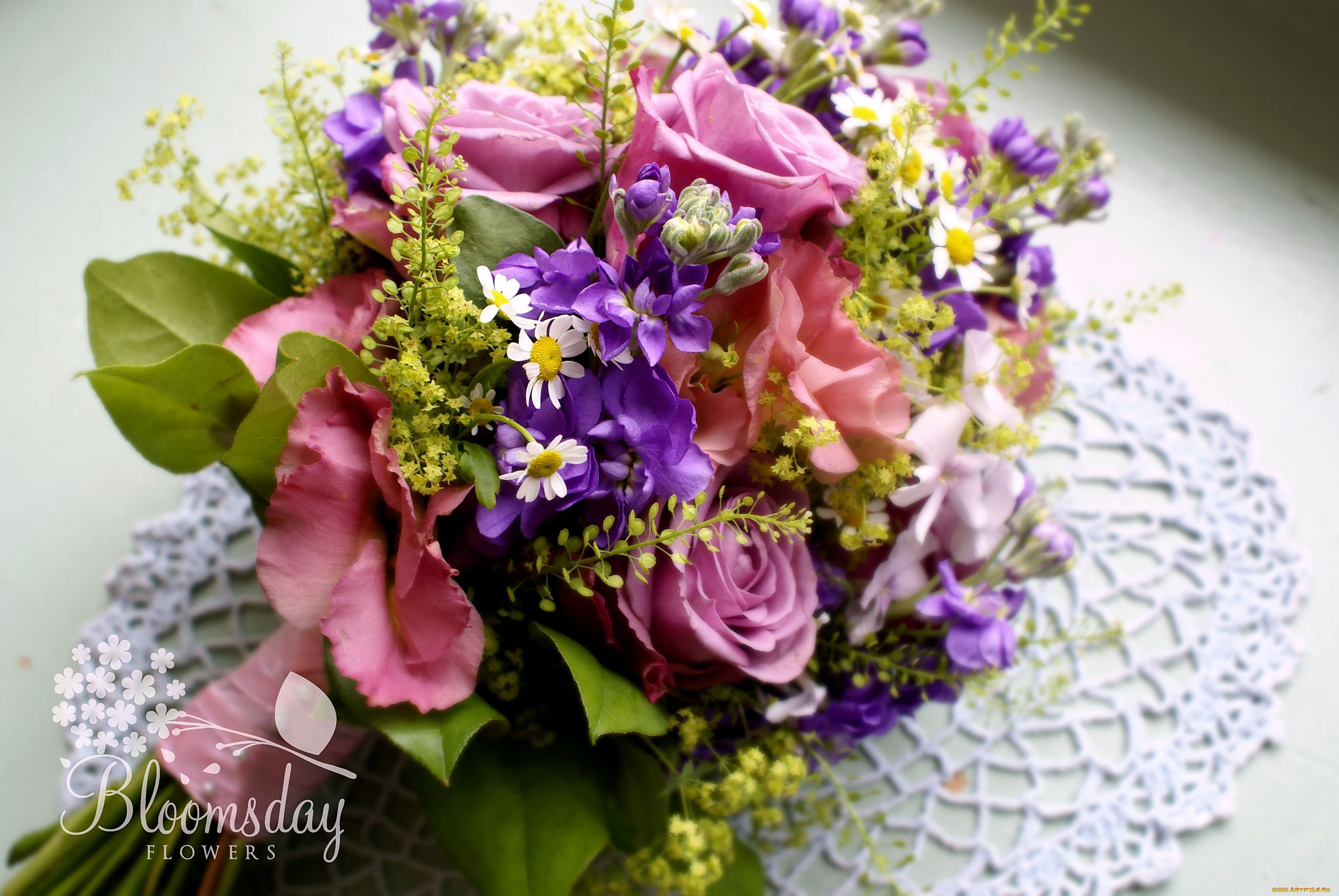 цветы, букеты, композиции, левкой, эустома, ромашка, розы