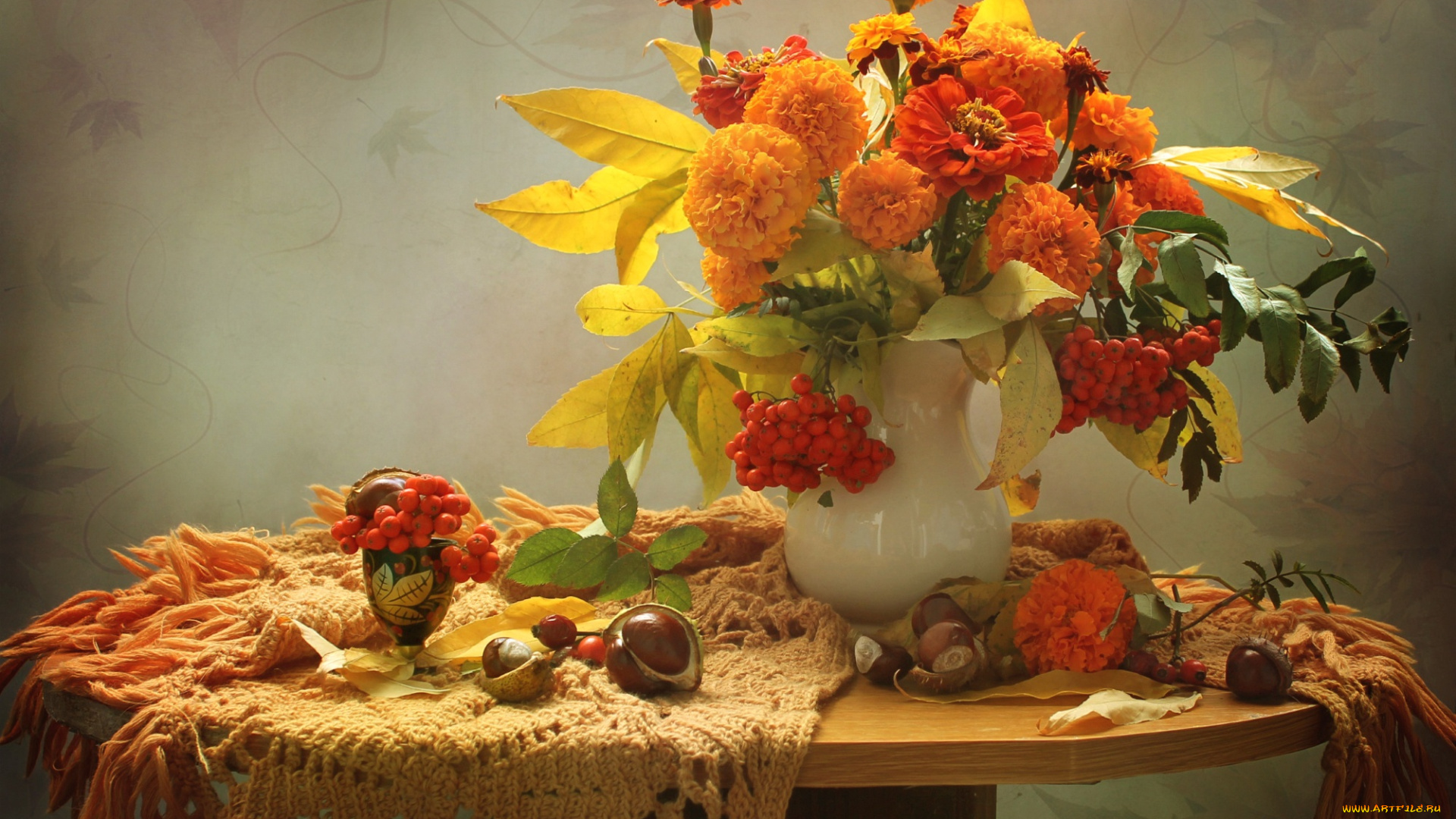 цветы, букеты, , композиции, осень, рябина, бархатцы, каштаны