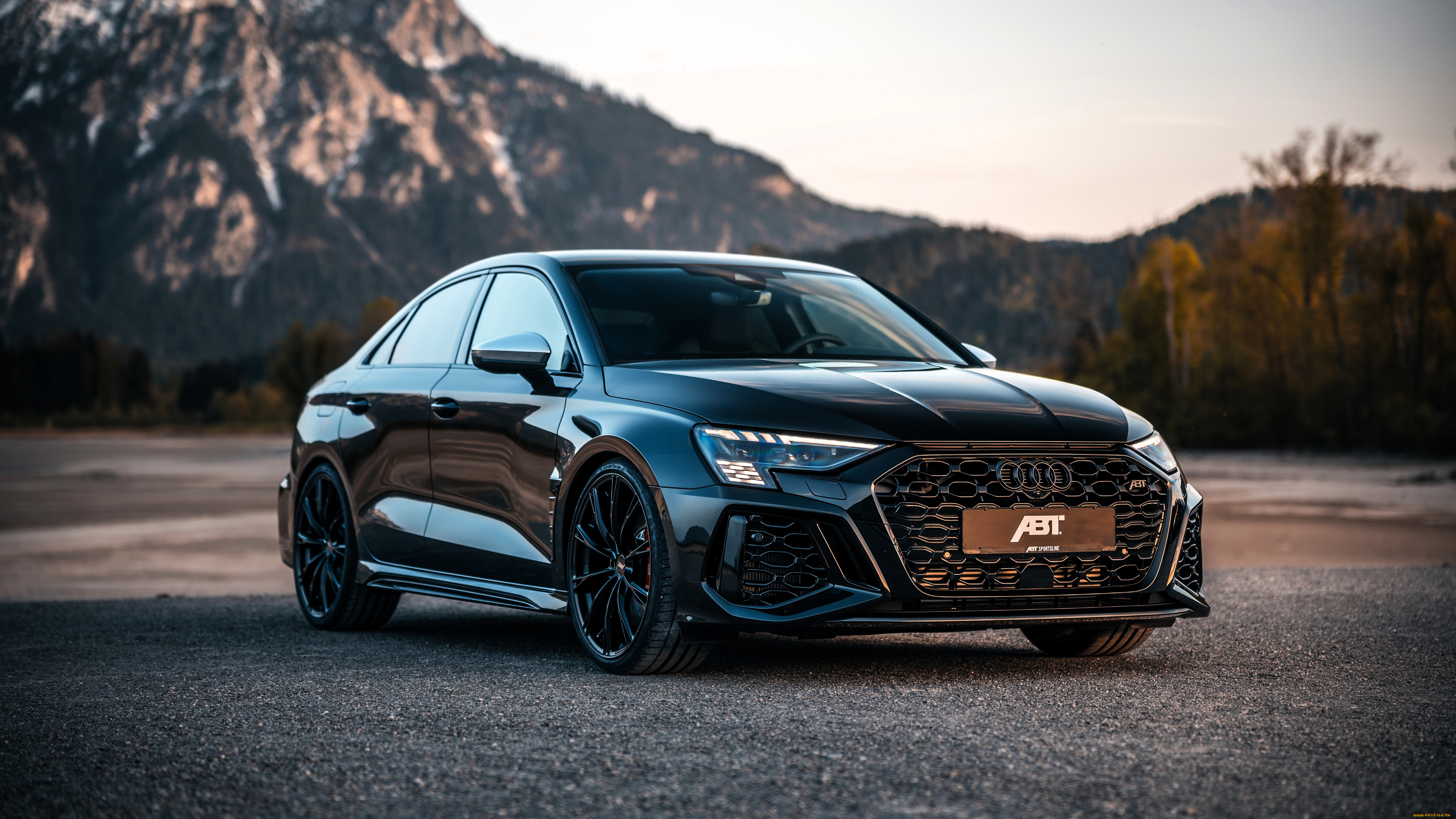 abt, audi, rs, 3-s, sedan, 2024, автомобили, audi, черный, горы, площадка, деревья, осень