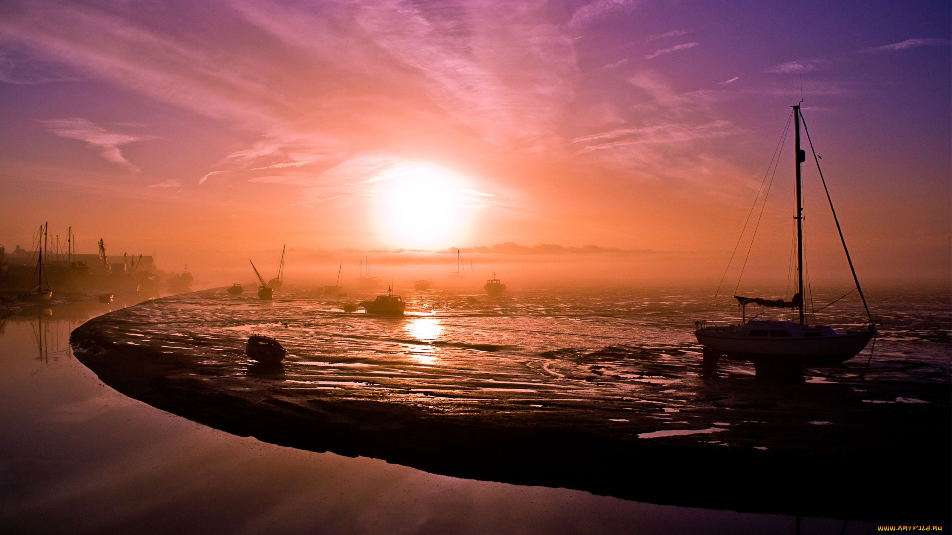 корабли, разные, вместе