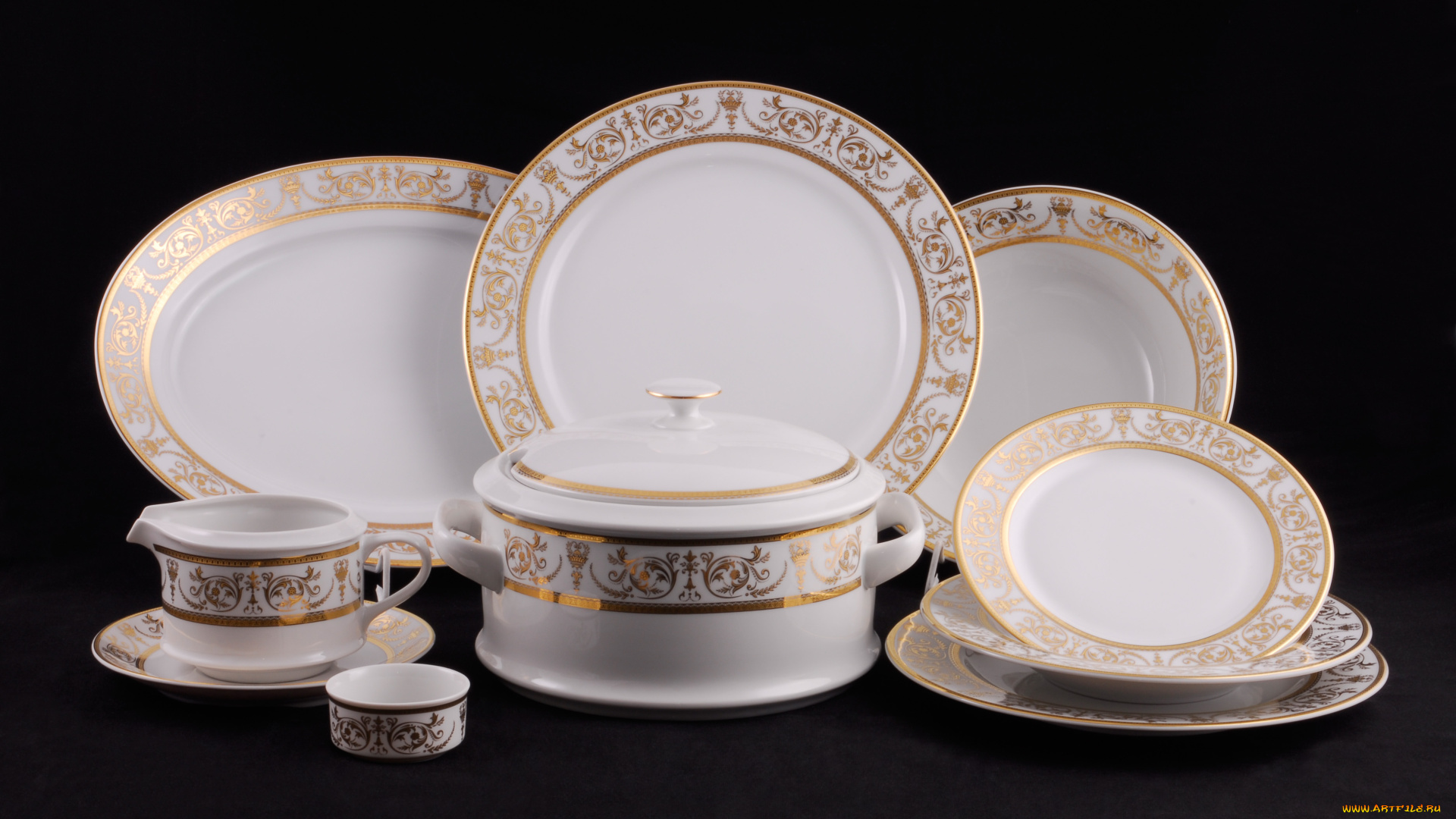 разное, посуда, столовые, приборы, кухонная, утварь, сервиз, тарелочки, чашка, фарфор, чайник