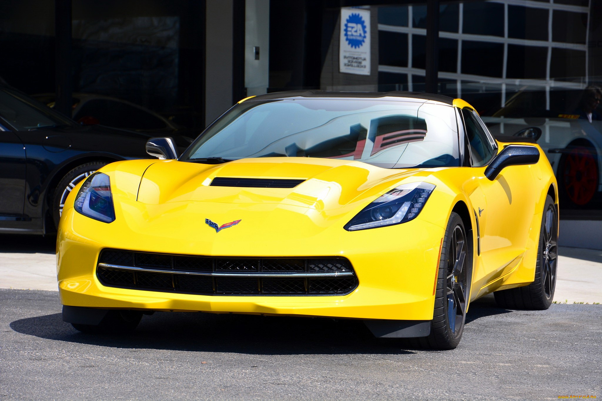автомобили, corvette, желтый, здание