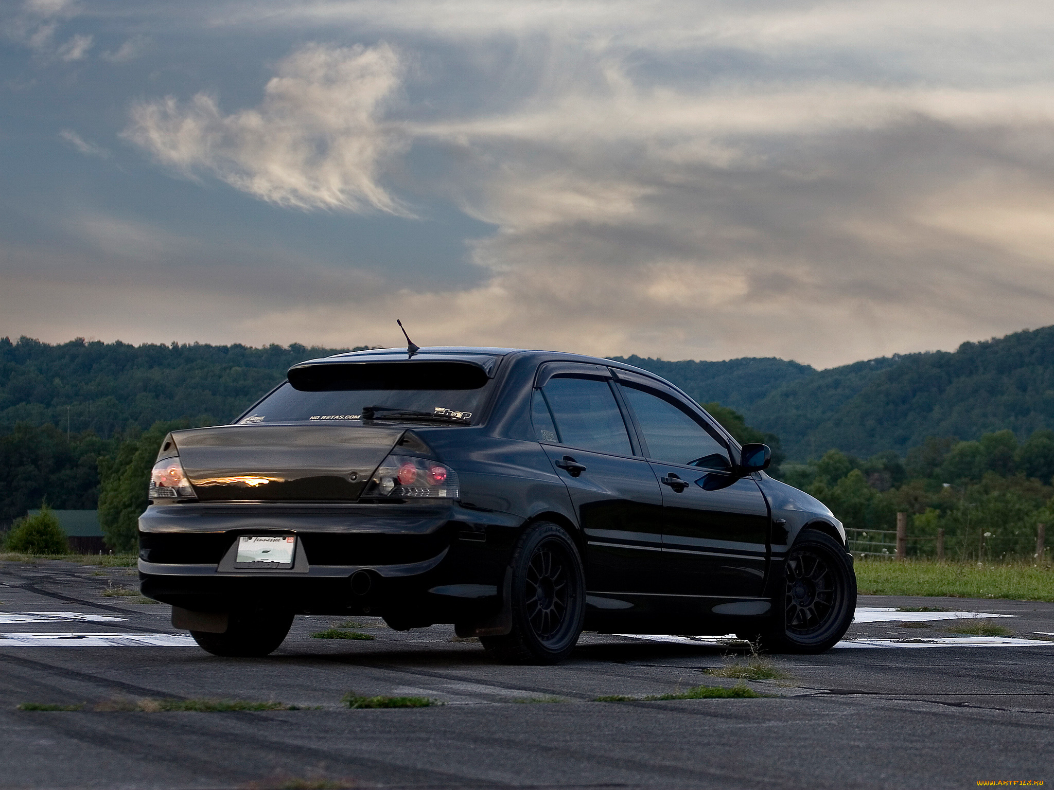 автомобили, mitsubishi