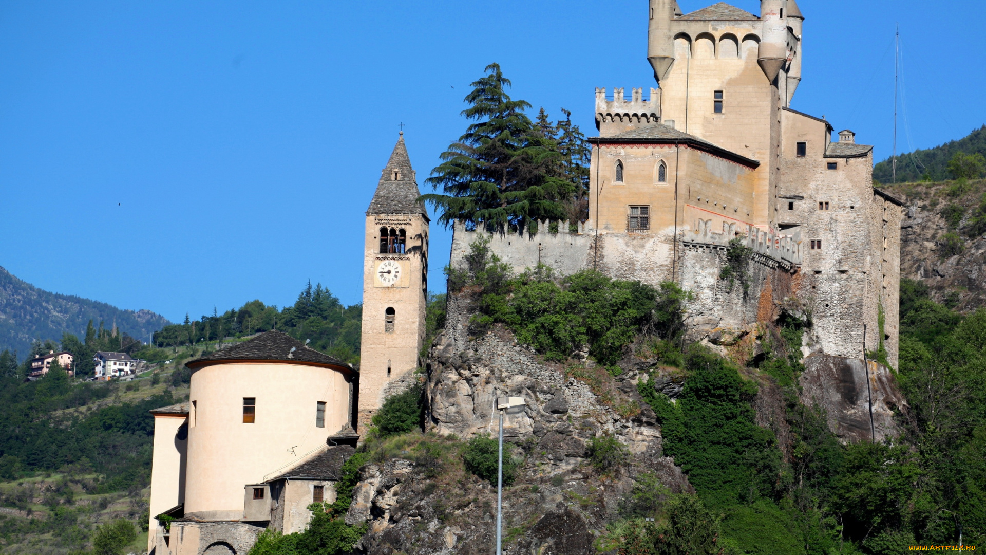 castle, saint, pierre, italy, города, дворцы, замки, крепости, часы, гора, замок, башни