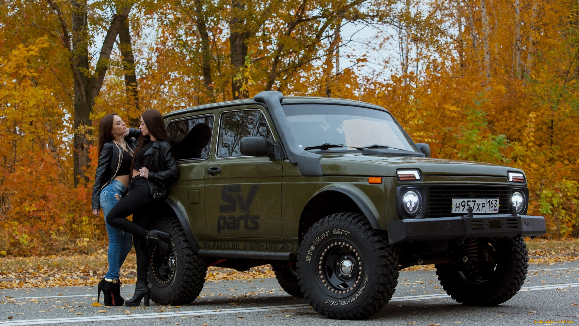 автомобили, -авто, с, девушками, ваз, lada, джинсы, нива, девушки, листва, осень
