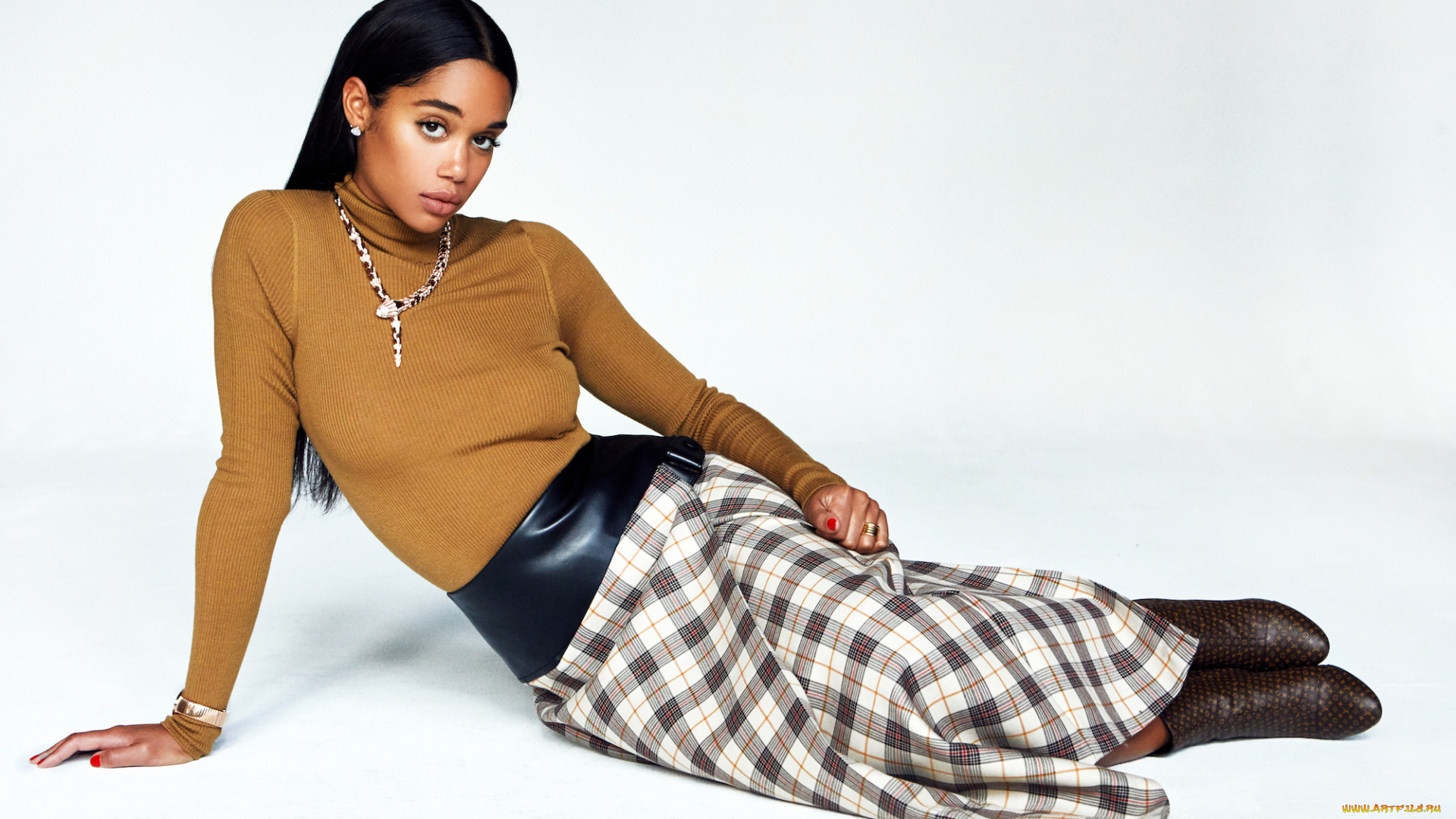 laura, harrier, девушки, темнокожая, брюнетка, актриса, макияж, взгляд, поза, красотка, лицо, модель, девушка, laura, harrier, чернокожая