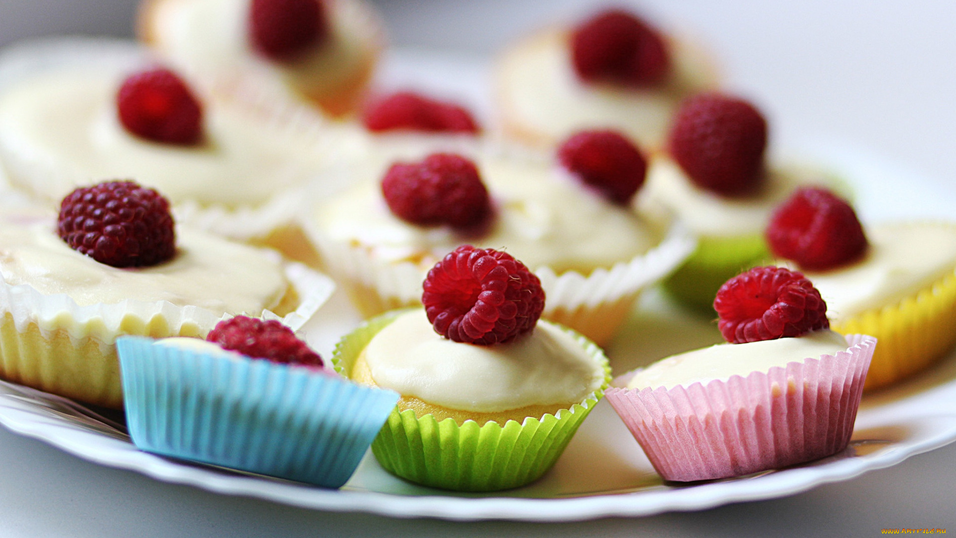 еда, пирожные, , кексы, , печенье, кексы, капкейки, малина, глазурь