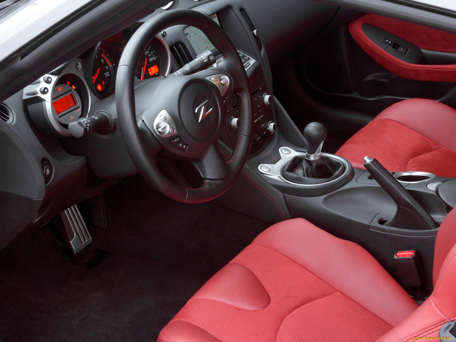 автомобили, спидометры, торпедо