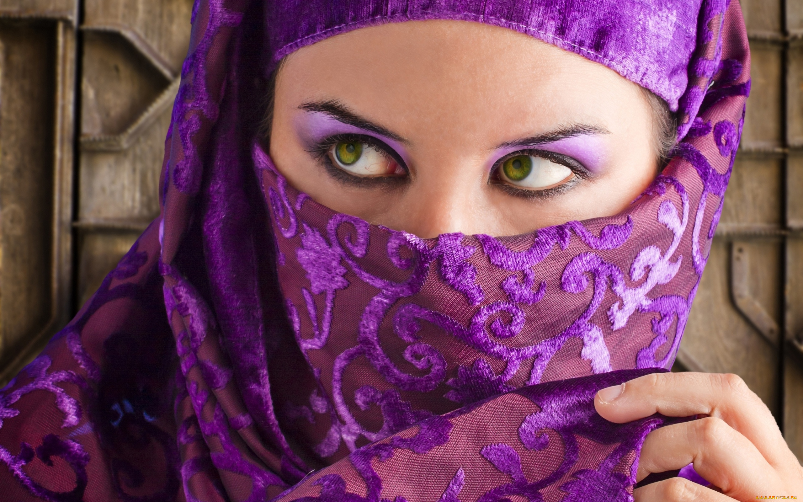 разное, глаза, чадра, зеленые