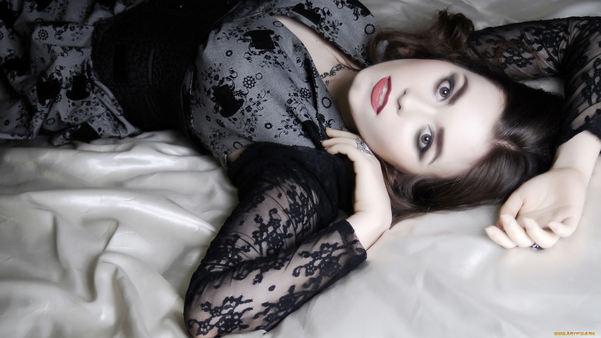 девушки, -unsort, , брюнетки, , шатенки, девушка, взгляд, красота, лицо, платье, губы