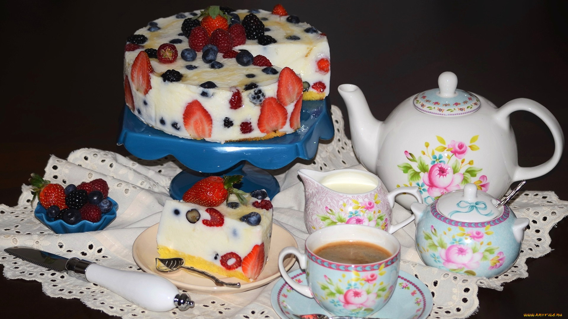 еда, торты, торт, ягоды, кофе, сервиз, клубника, малина, голубика