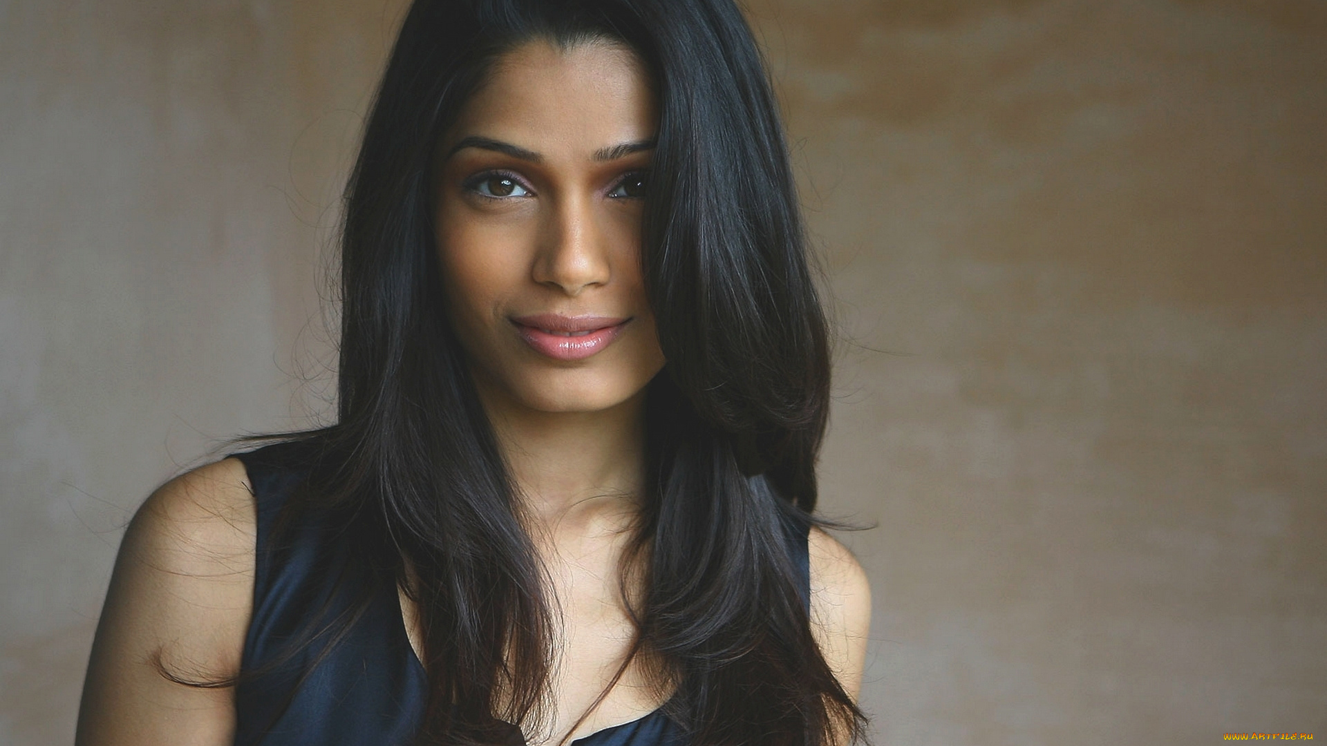 freida, pinto, девушки, freida, pinto, лицо, портрет, индия, актриса, девушка, модель, брюнетка, поза, стройная, сексуальная