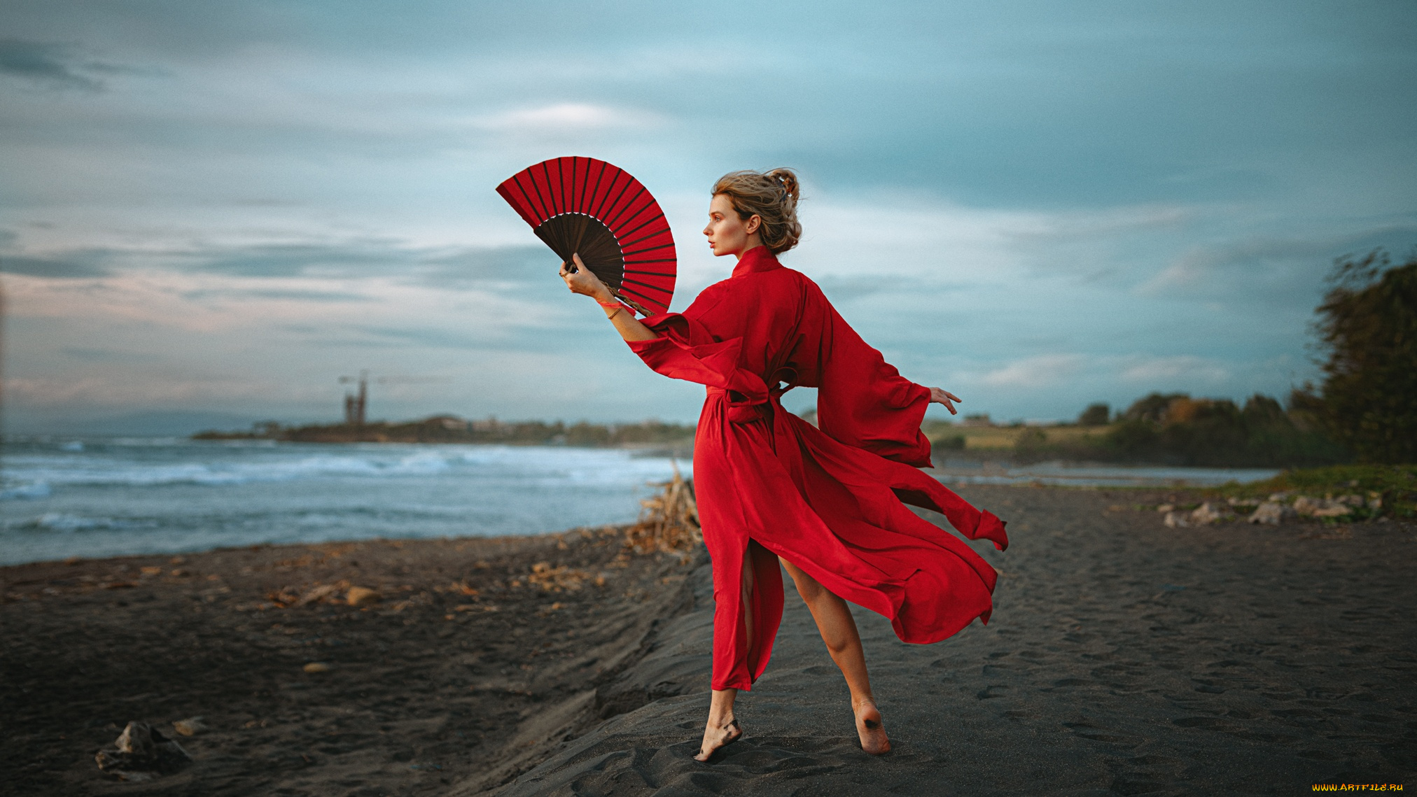 марта, громова, девушки, девушка, женщина, шатенка, темноволосая, сексуальная, модель, звезда, позирует, разная, обувь, верхняя, стильная, одежда, нижнее, эротическое, бельё, трусы, лифчик, колготки, чулки, аксессуары, макияж, и, множество, элементов, на, фотографии