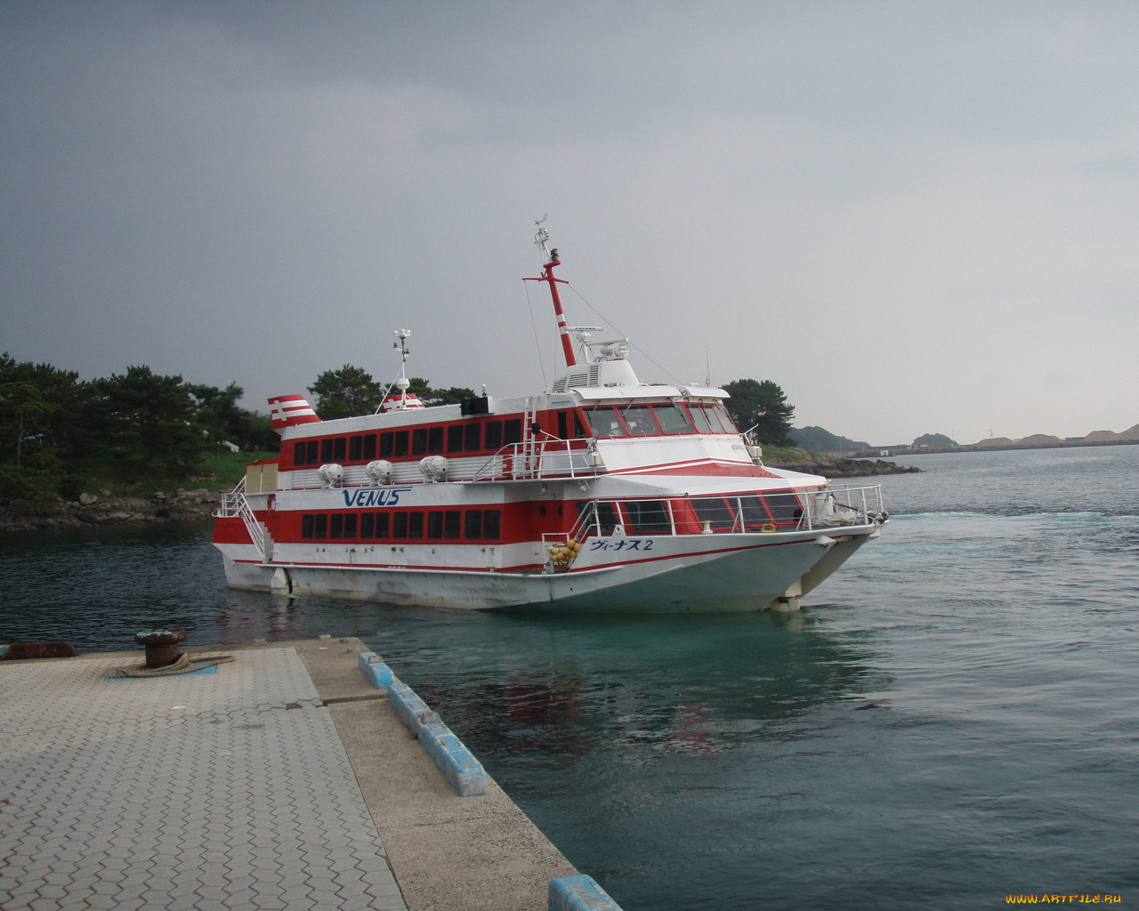 корабли, теплоходы