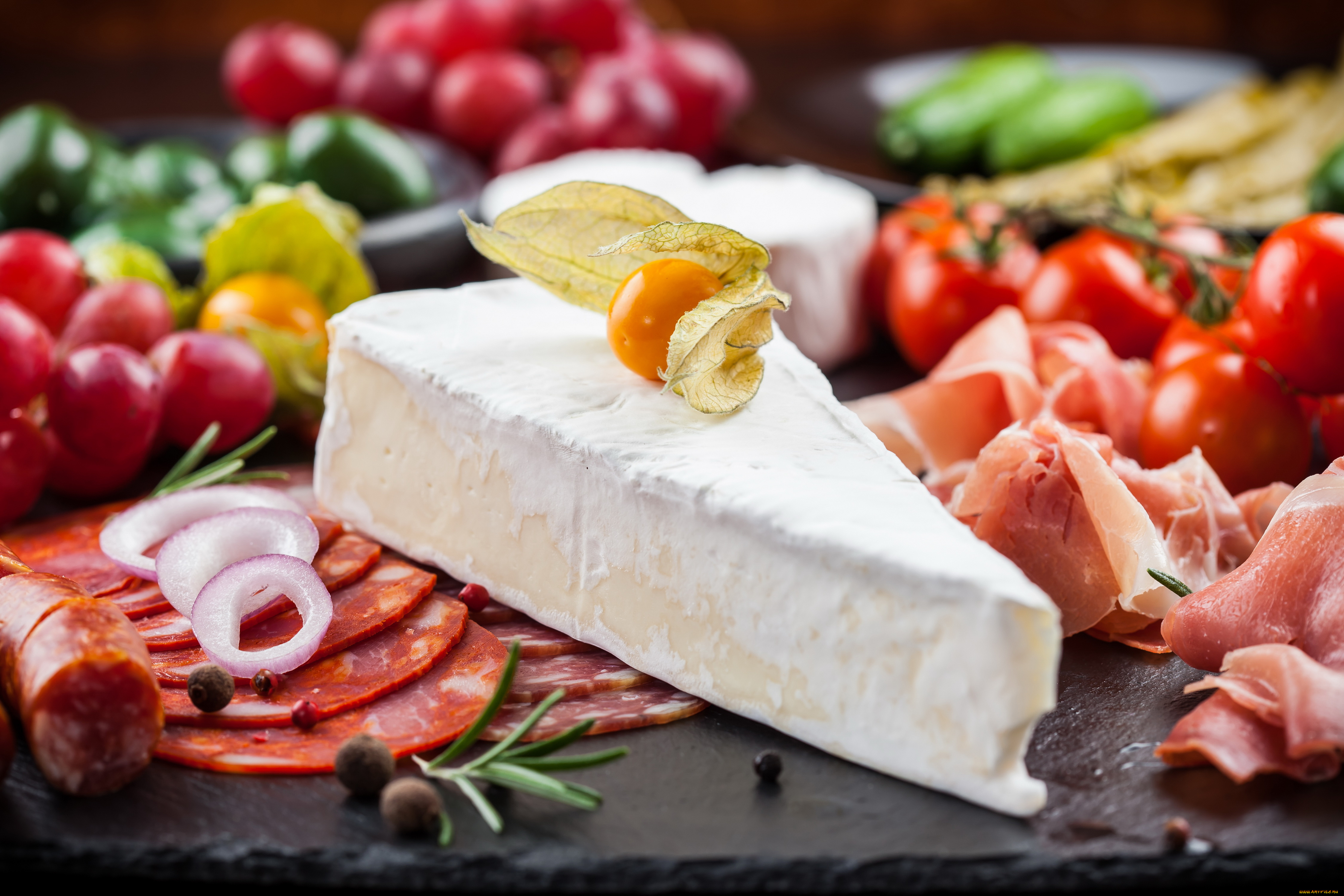 еда, натюрморт, колбаса, сыр, помидоры