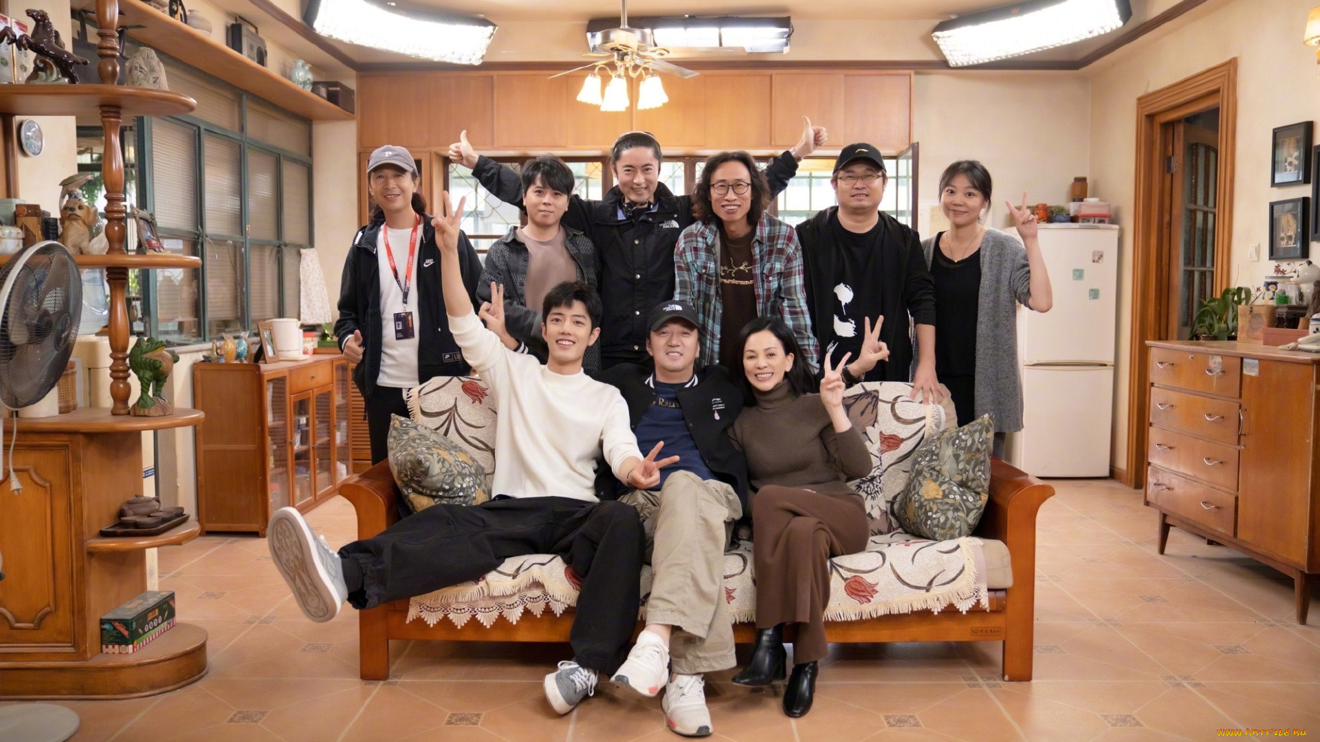 разное, знаменитости, комната, люди, диван, сяо, чжань