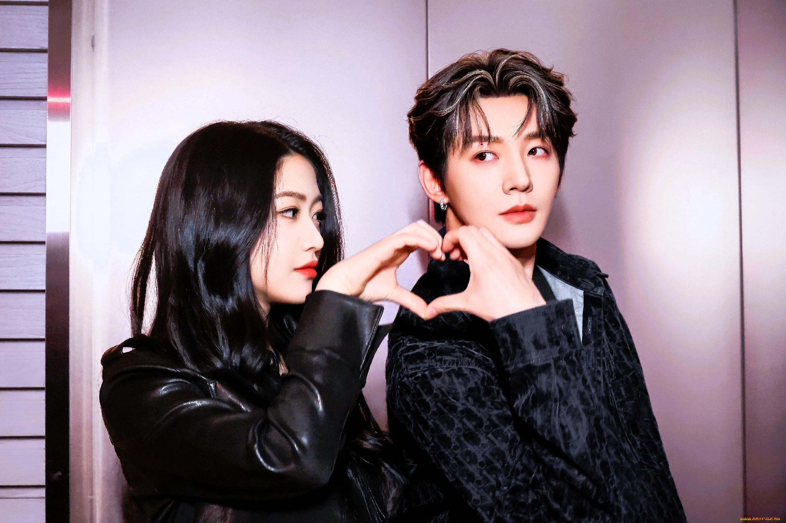 дэн, вэй, и, сян, ханьчжи, разное, знаменитости, парень, девушка, актеры, жест, сердечко