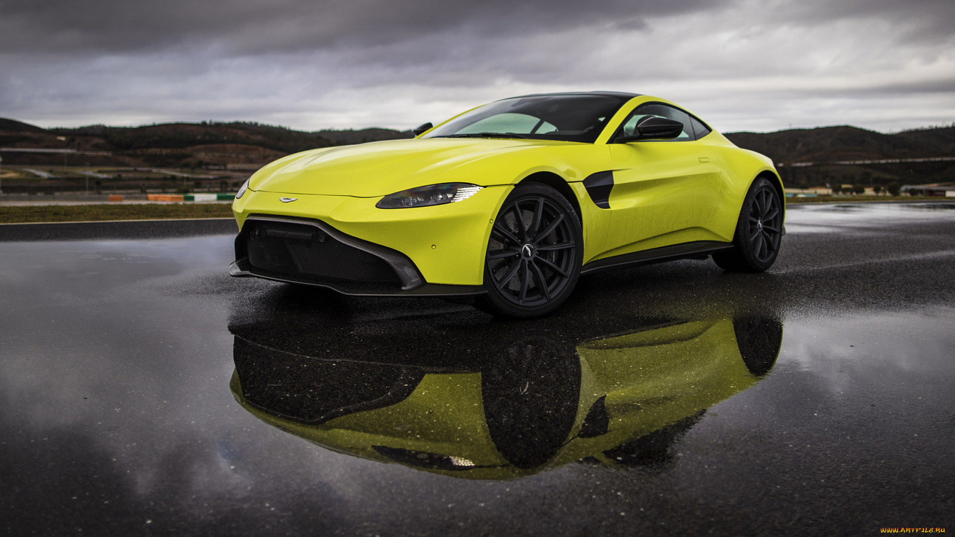 aston, martin, vantage, 2019, автомобили, aston, martin, 2019, vantage, aston, martin, салатовый