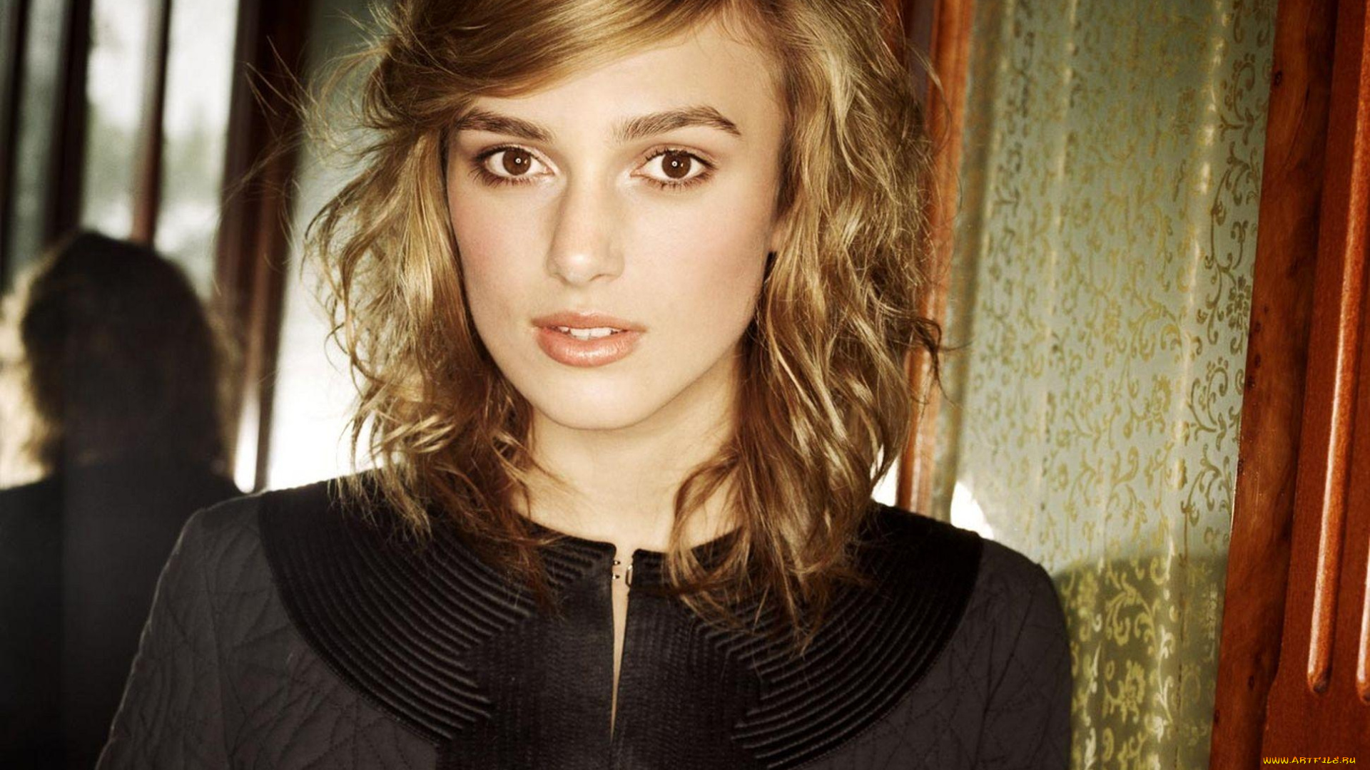 девушки, keira, knightley, актриса, жакет, зеркало