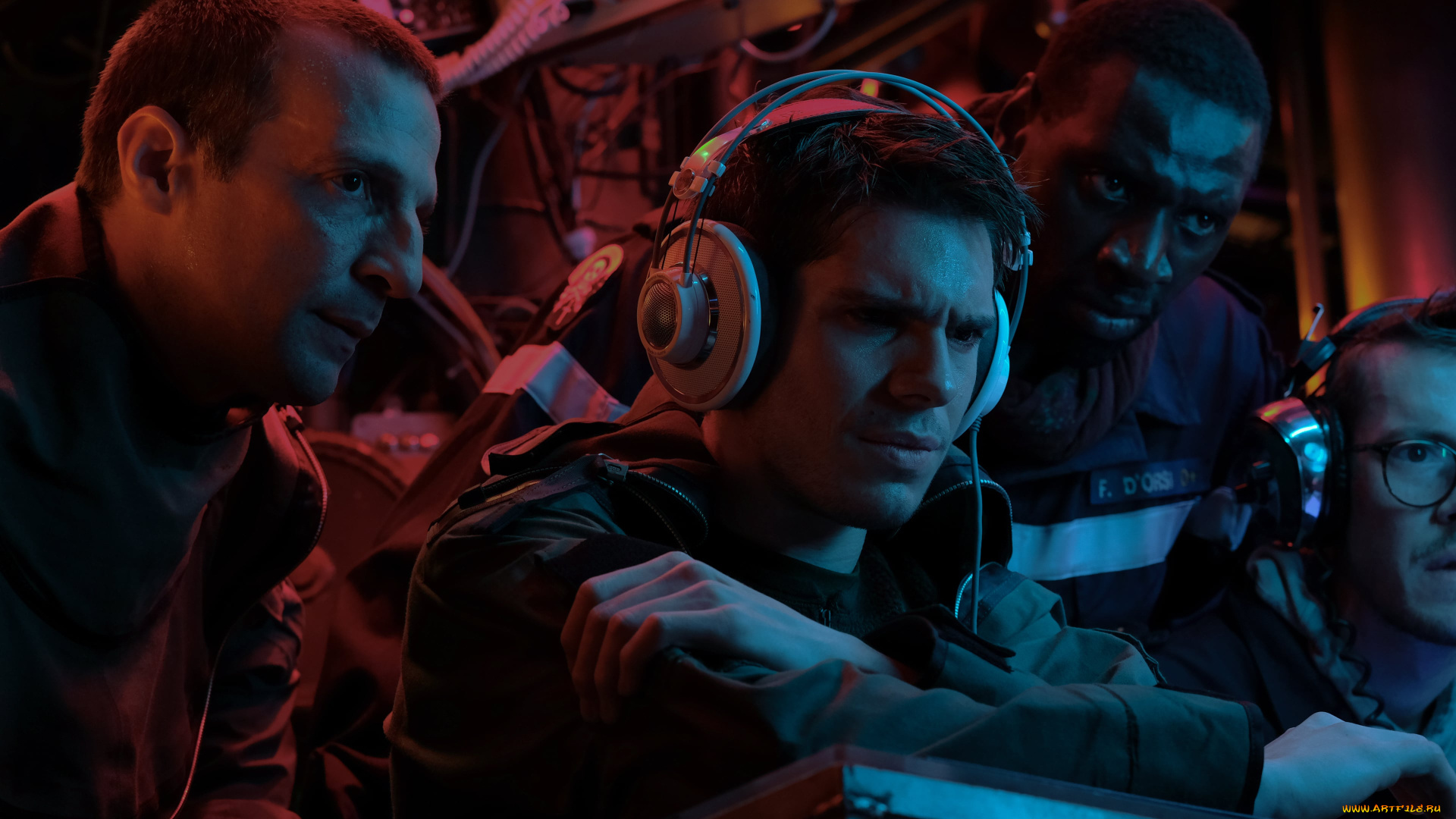 le, chant, du, loup, , 2019, кино, фильмы, le, chant, du, loup, зов, волка, кадры, из, фильма, фантастика, боевик, триллер, военный