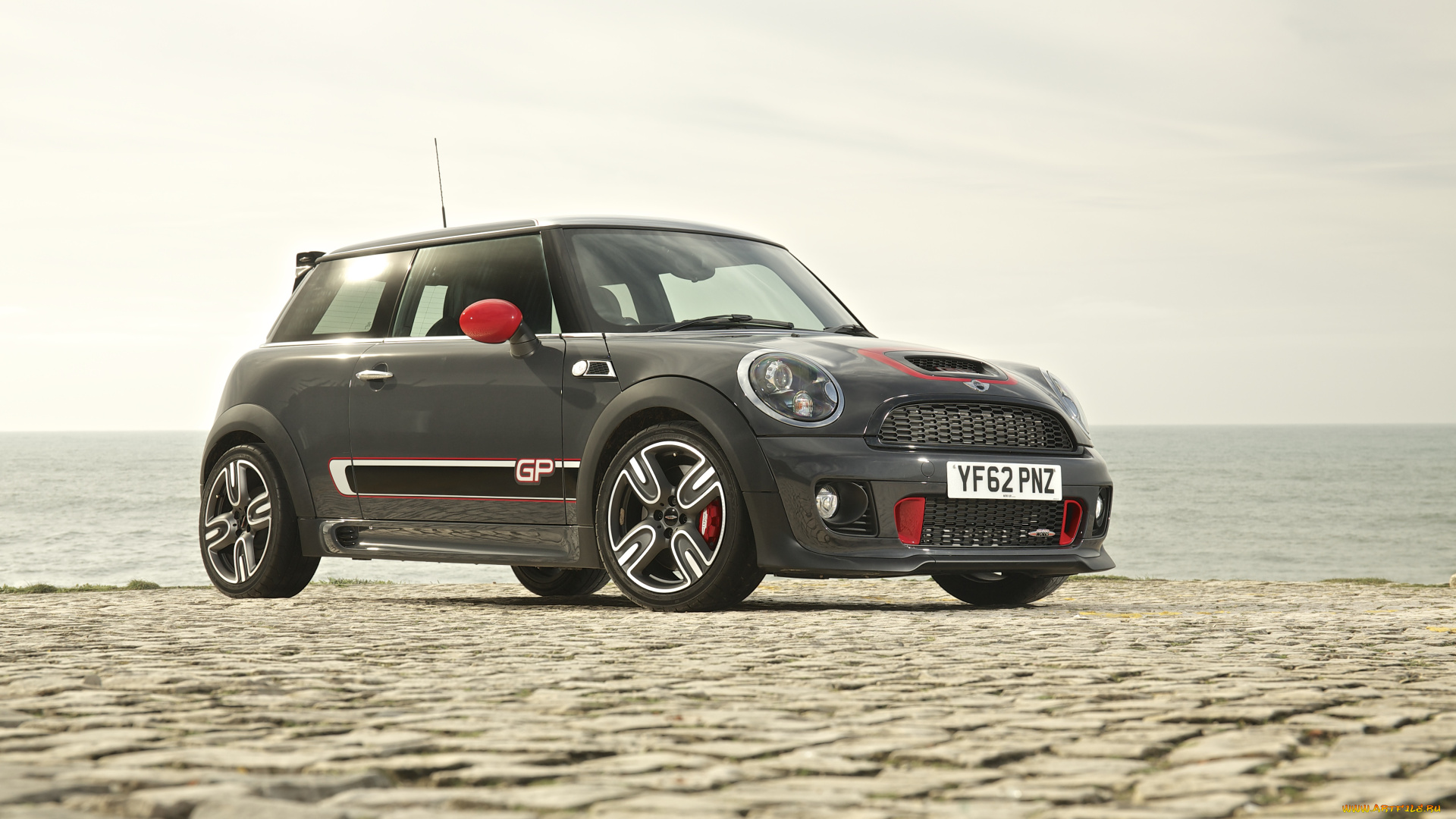 автомобили, mini