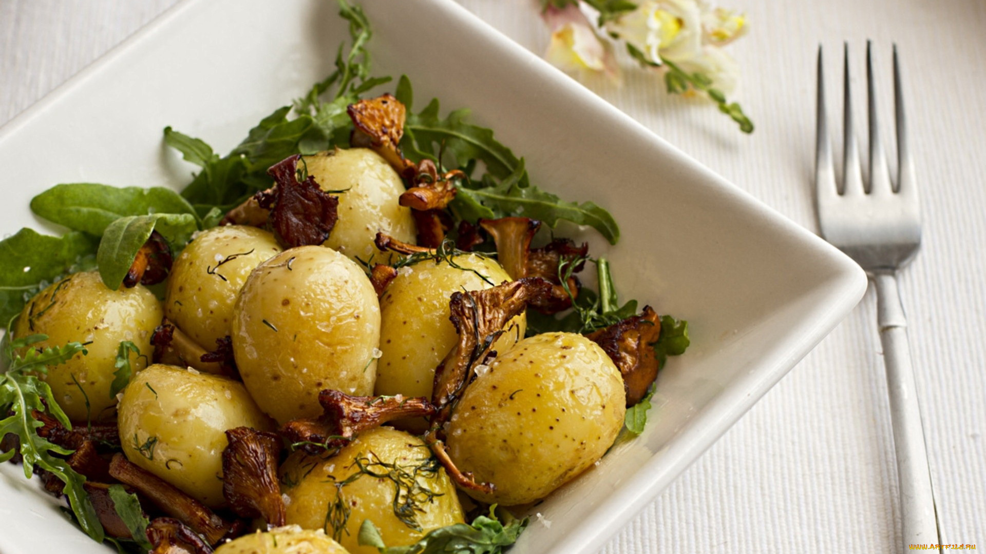 еда, картофель, зелень, лисички