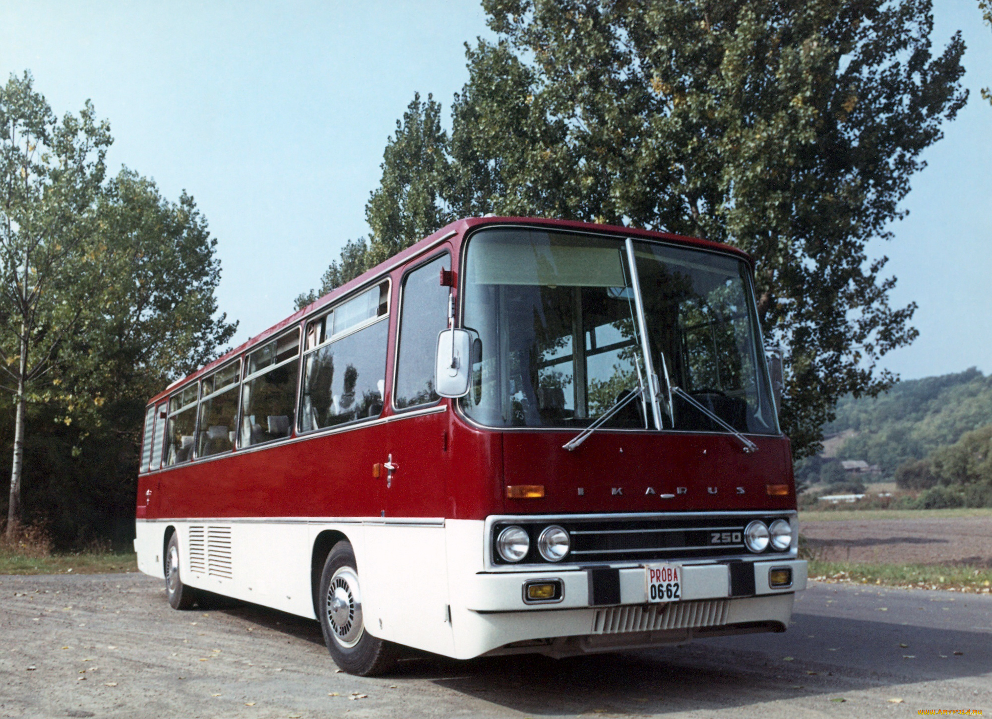 автомобили, автобусы, ikarus