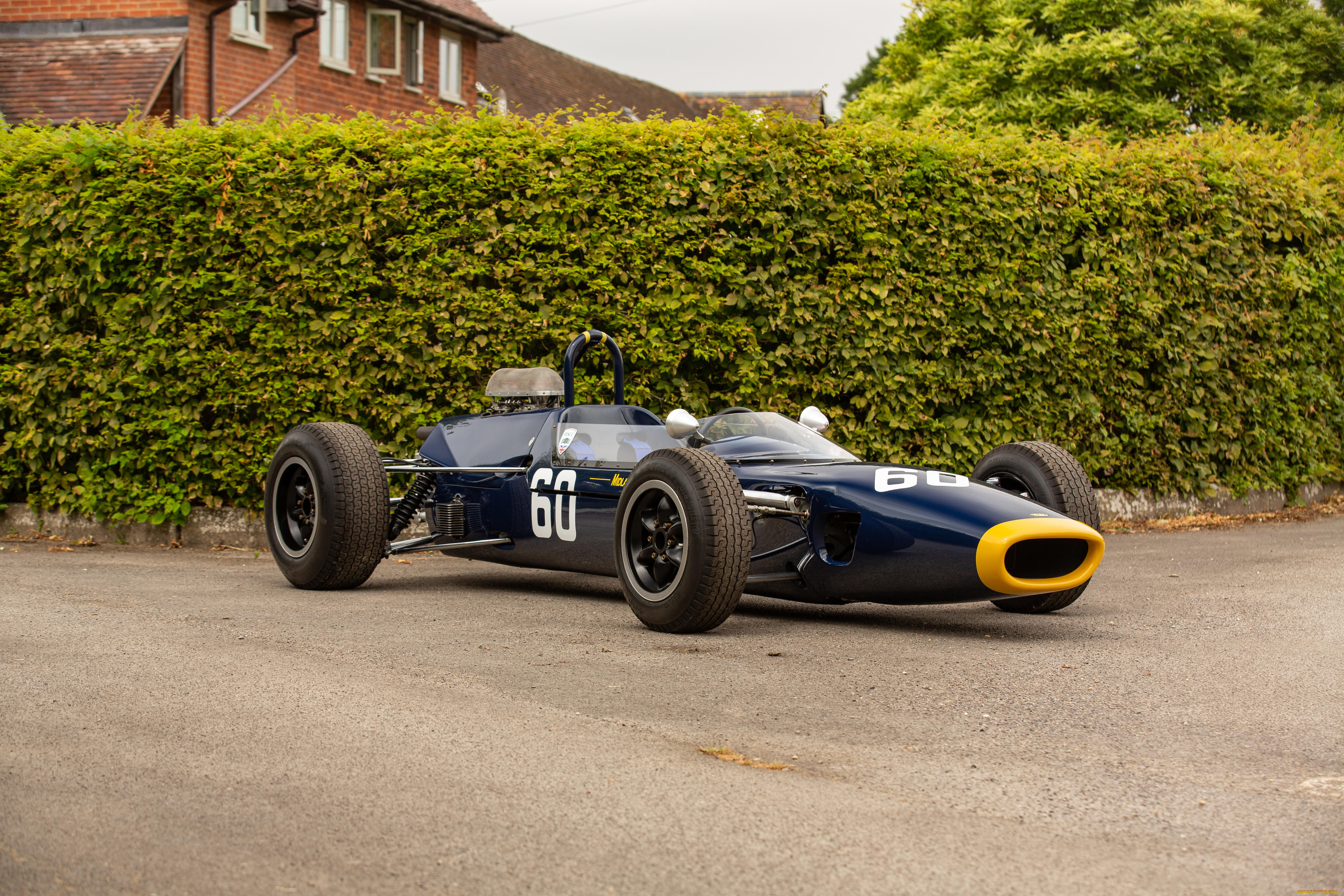 автомобили, lola